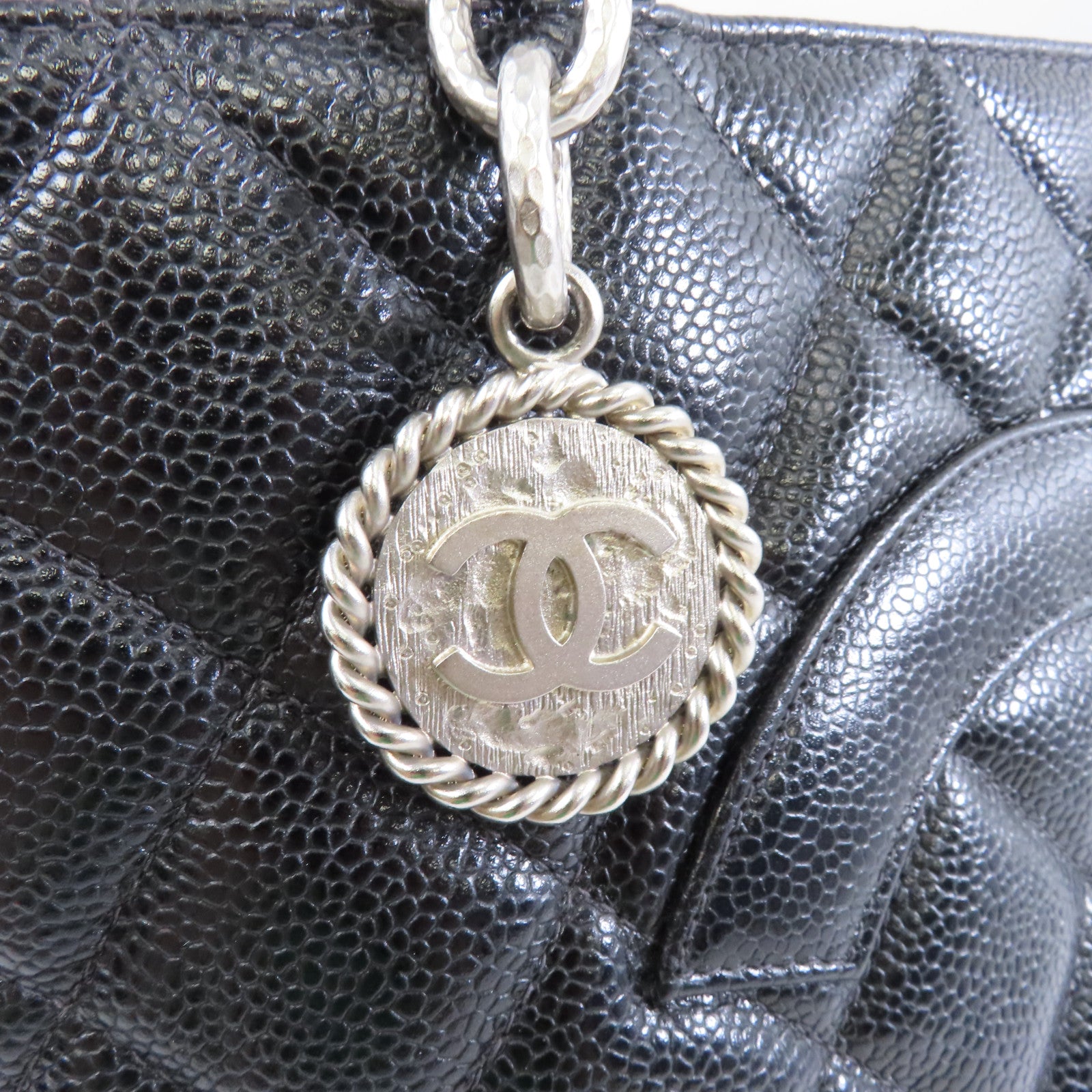 CHANEL 菱格Caviar皮革Medallion Tote Bag銀扣手挽袋黑色