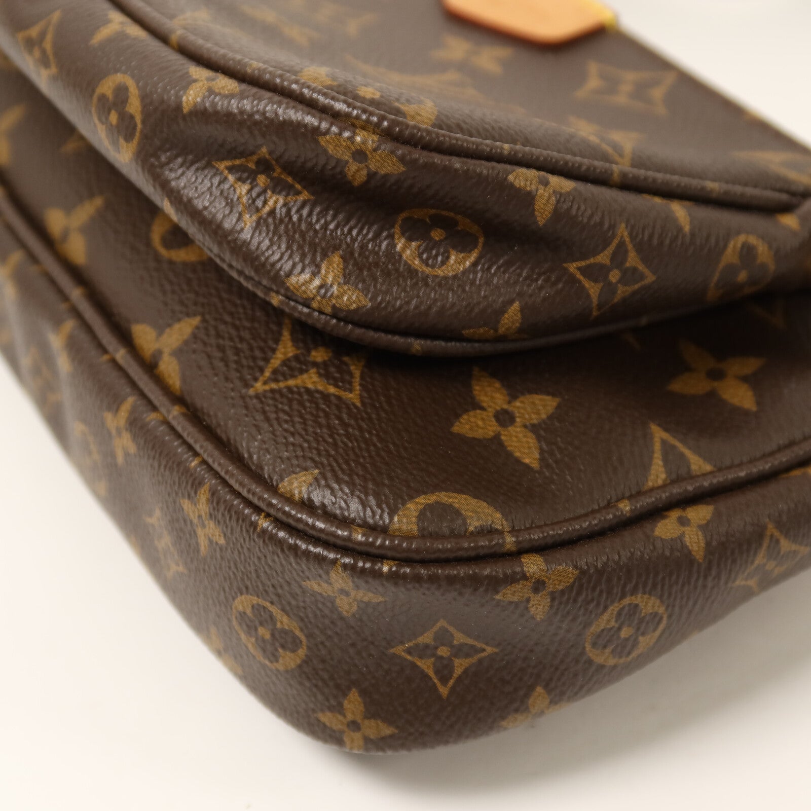 LOUIS VUITTON Monogram Multi Pochette Accessoires金扣鏈帶肩背袋