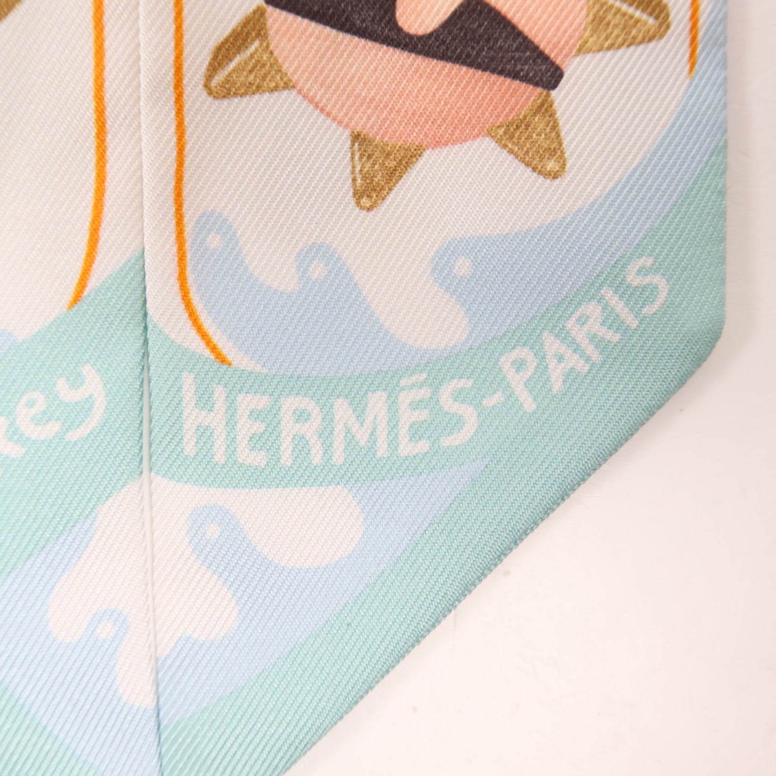 HERMES 絲質Twilly絲巾