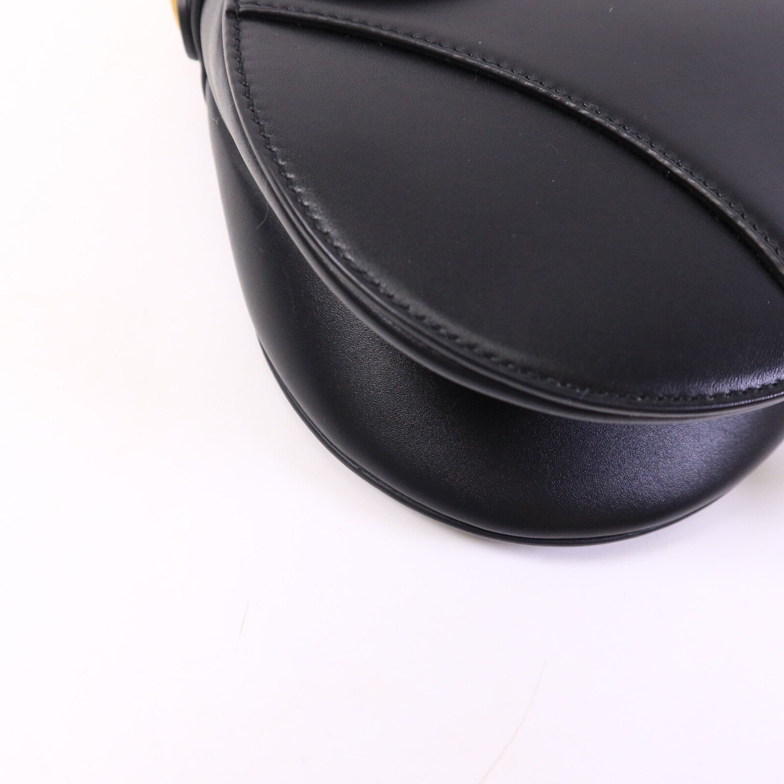 Dior 牛皮皮革Saddle Medium肩背袋