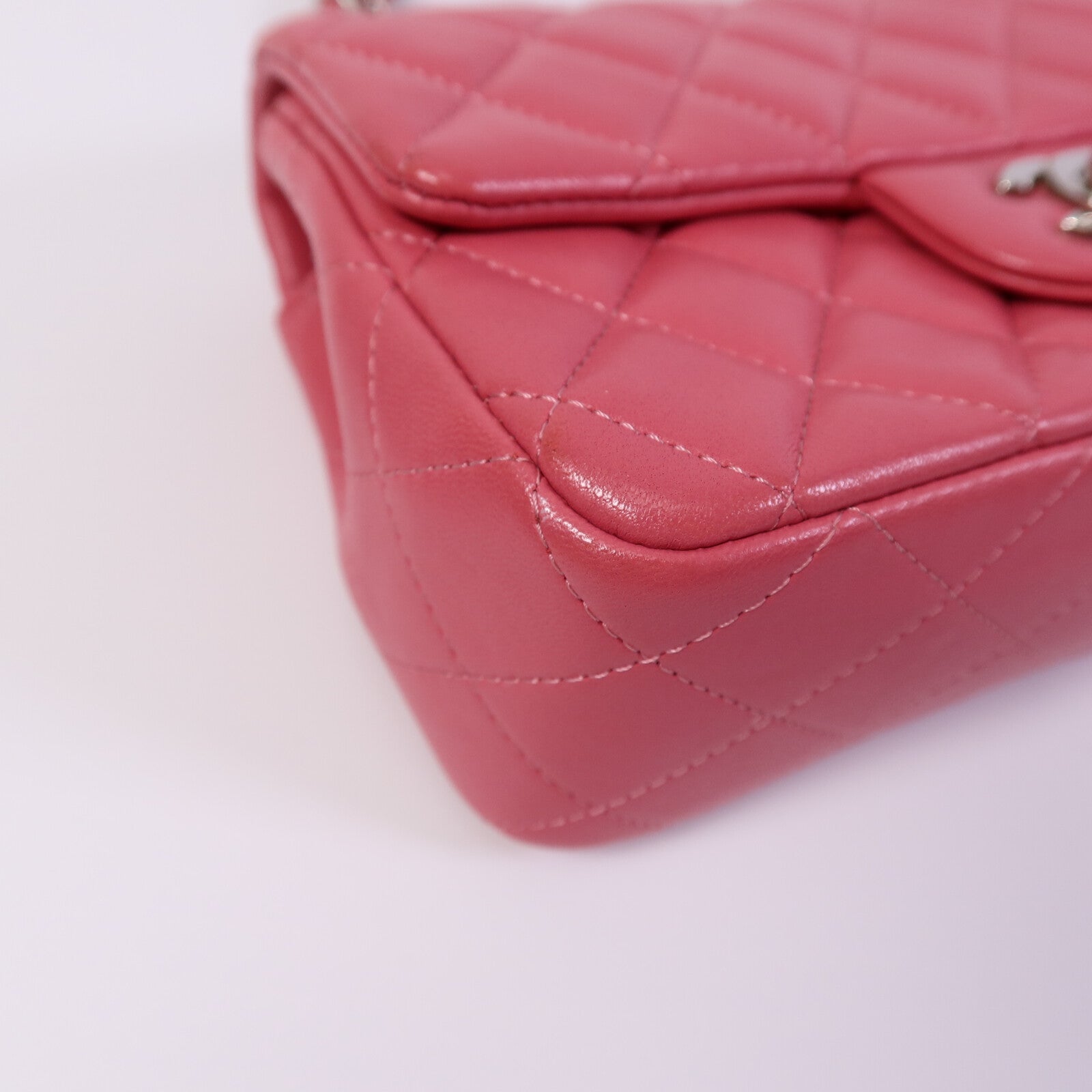 CHANEL 羊皮皮革Classic 20鏈帶肩背袋