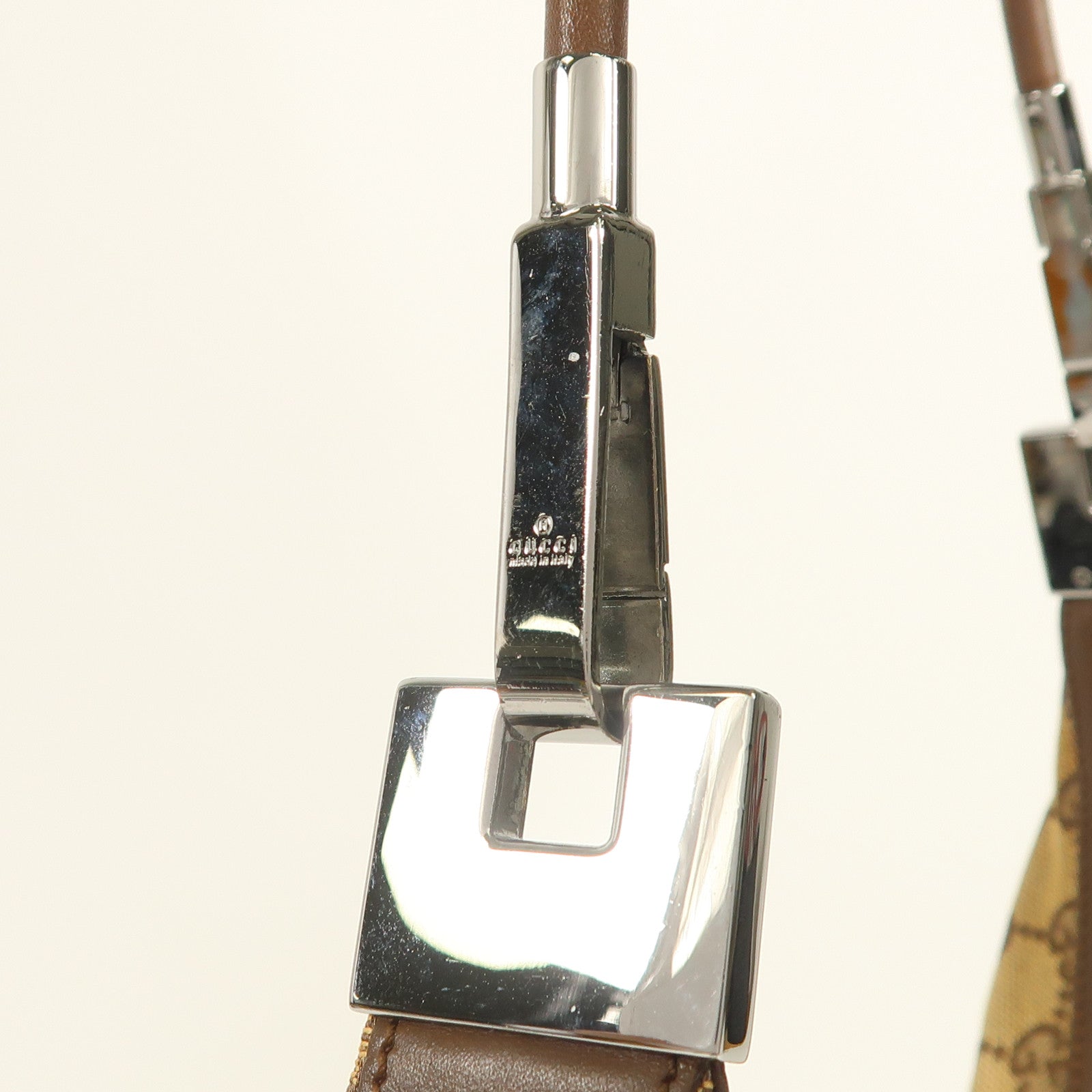 GUCCI 帆布Shoulder Bag銀扣肩背袋