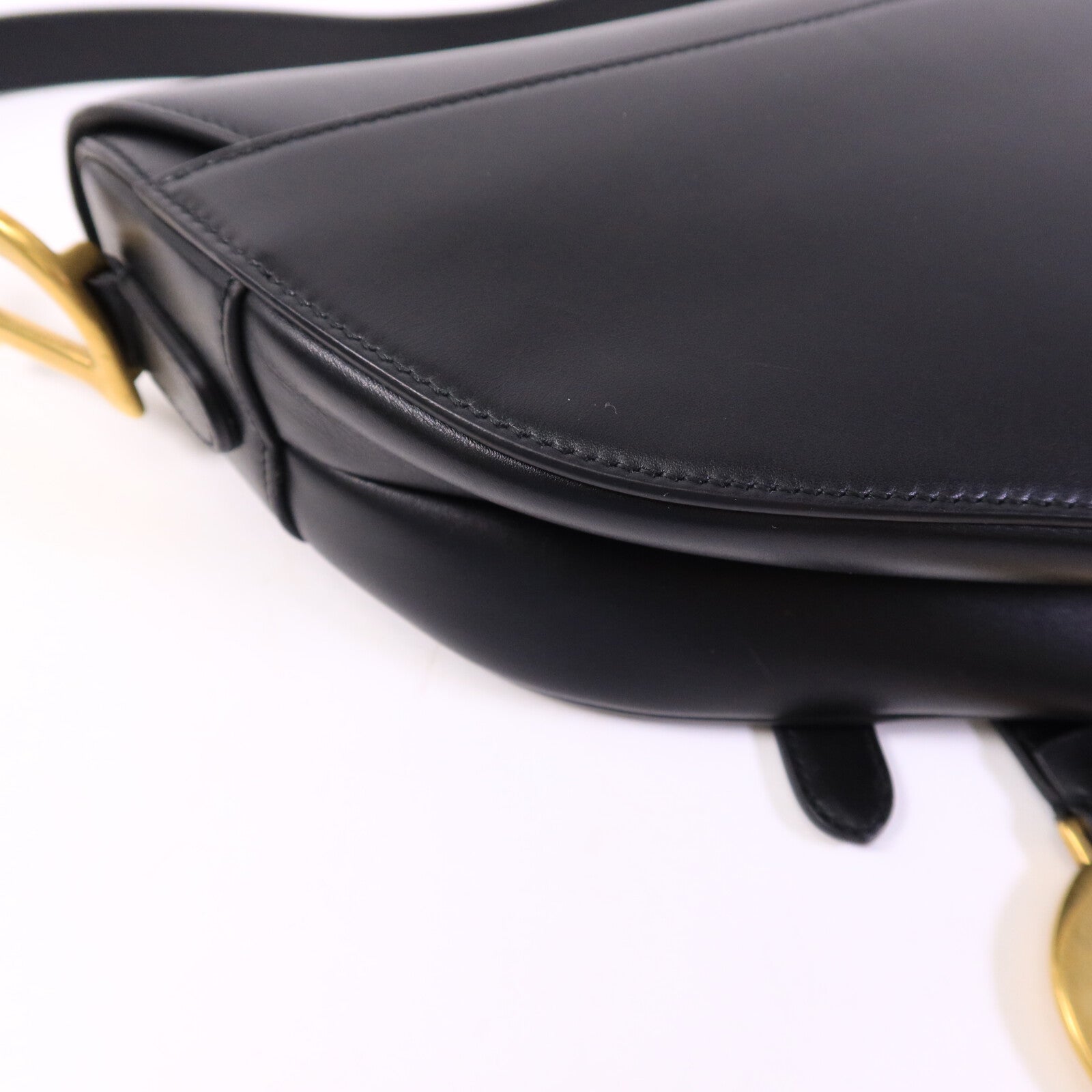 Dior 牛皮皮革Saddle Medium肩背袋