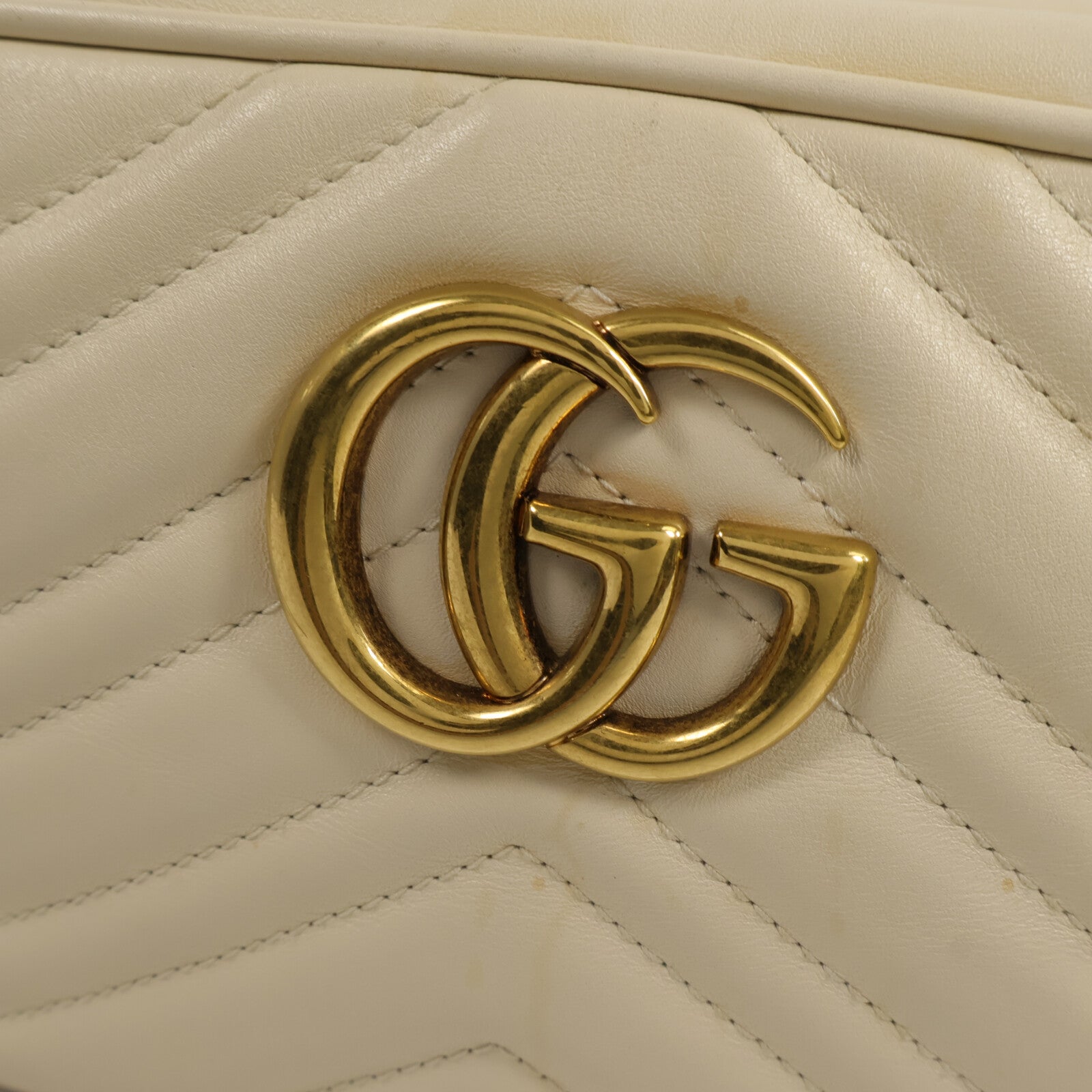 GUCCI 牛皮皮革GG Marmont Camera Bag鏈帶肩背袋