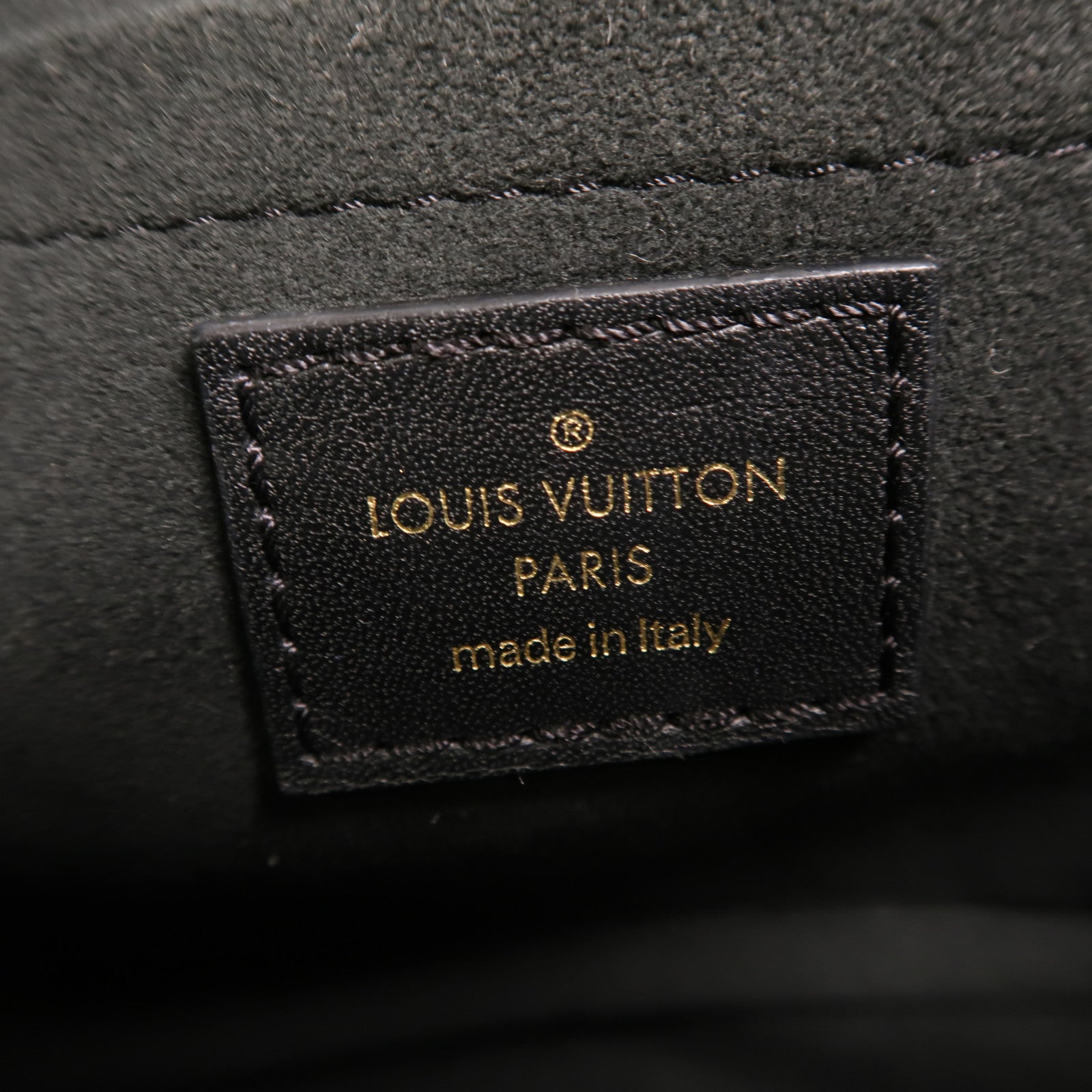 LOUIS VUITTON 牛皮皮革New Wave MM金扣鏈帶手挽肩背兩用袋