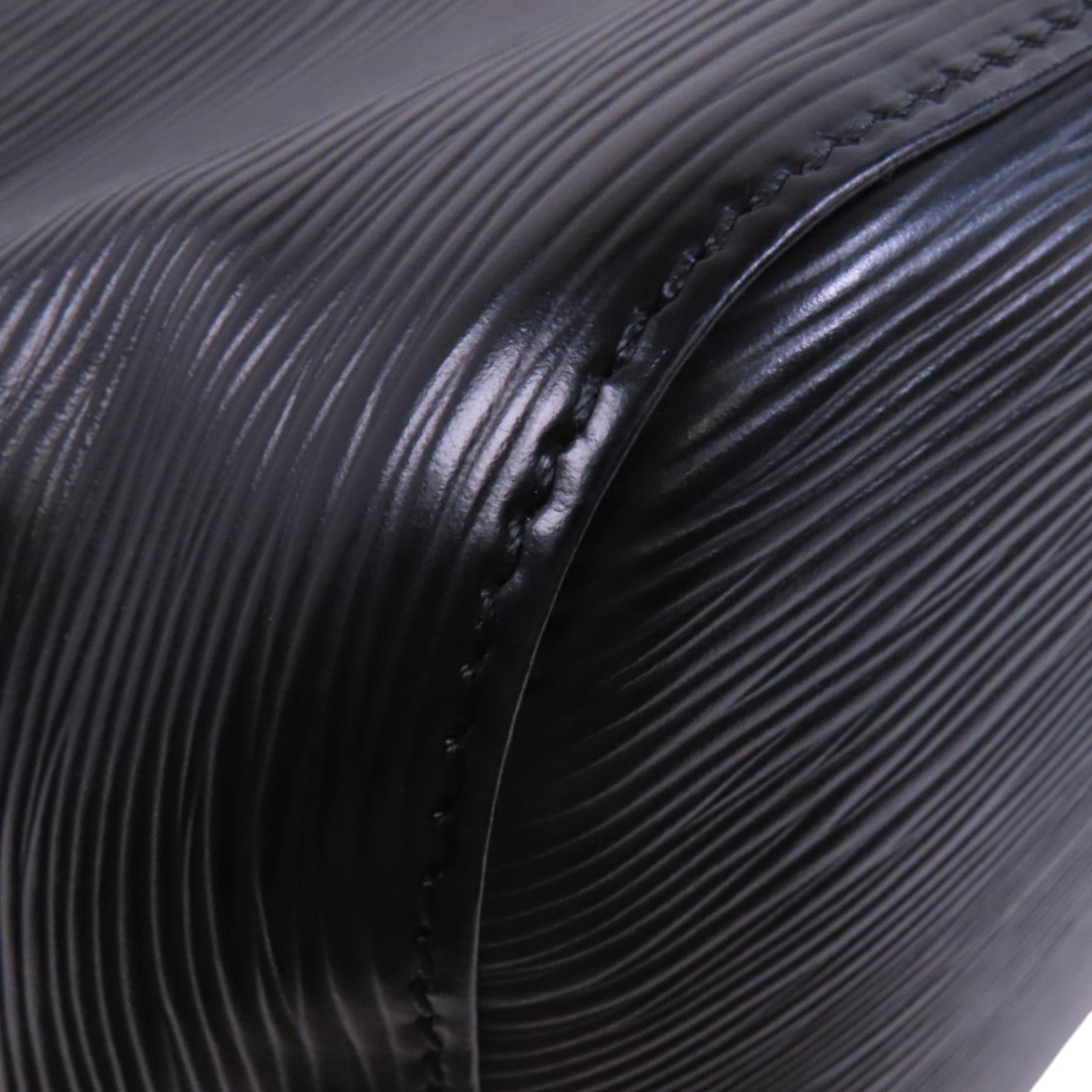 LOUIS VUITTON Epi Noe Epi金扣肩背袋