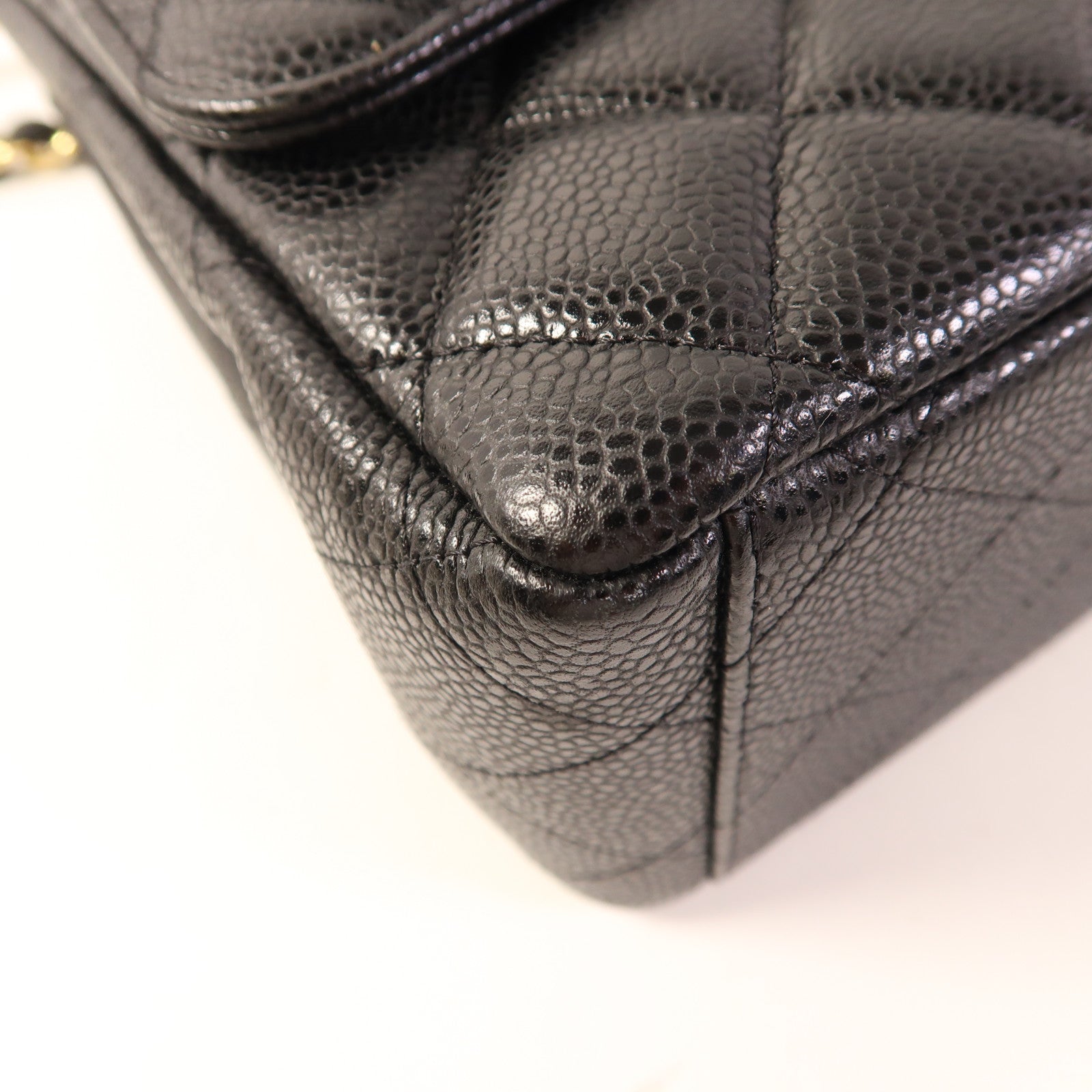 CHANEL 牛皮皮革Maxi Classic金扣鏈帶肩背袋