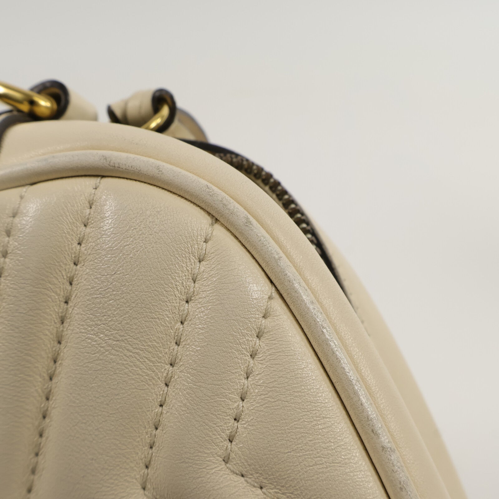 GUCCI 牛皮皮革GG Marmont Camera Bag鏈帶肩背袋