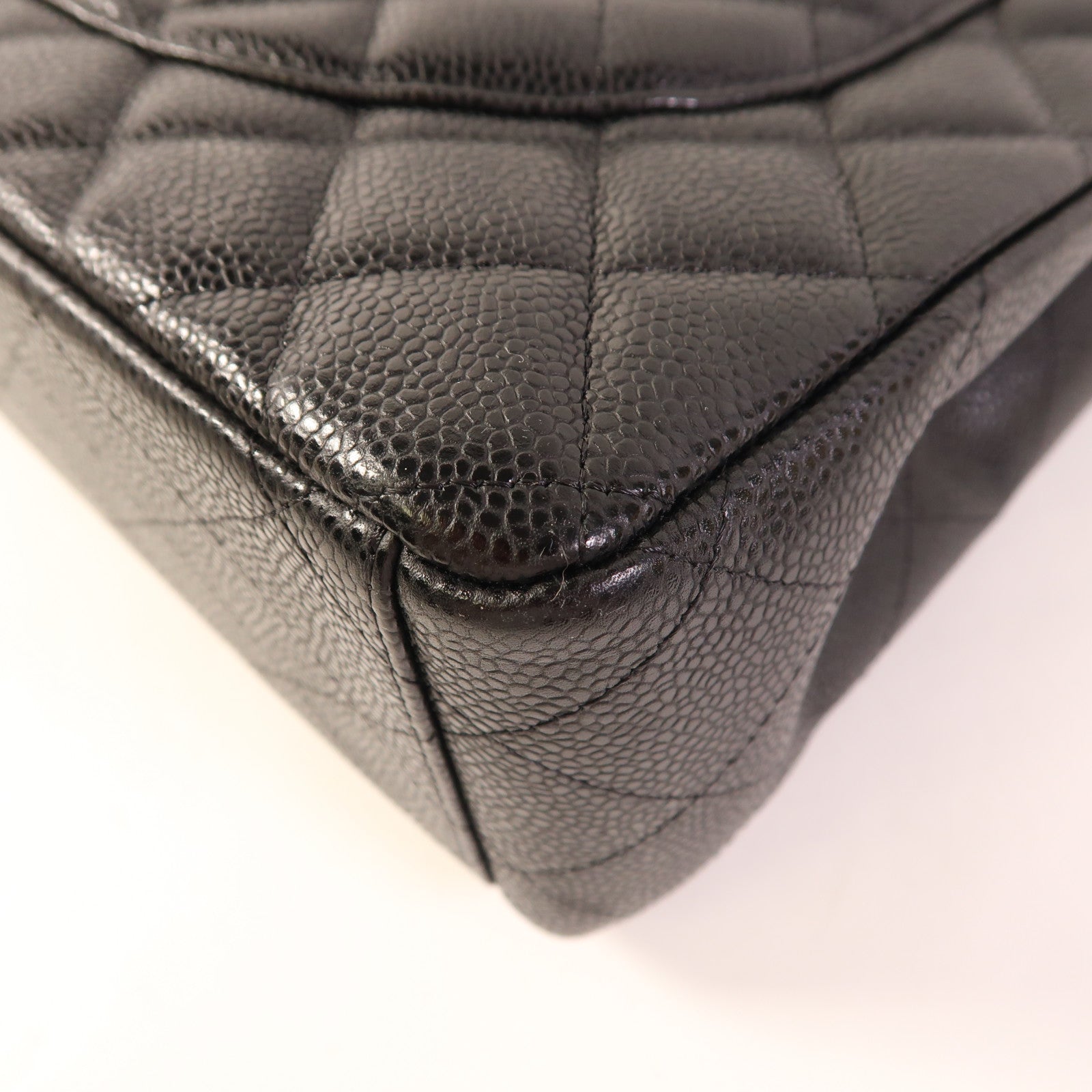 CHANEL 牛皮皮革Maxi Classic金扣鏈帶肩背袋