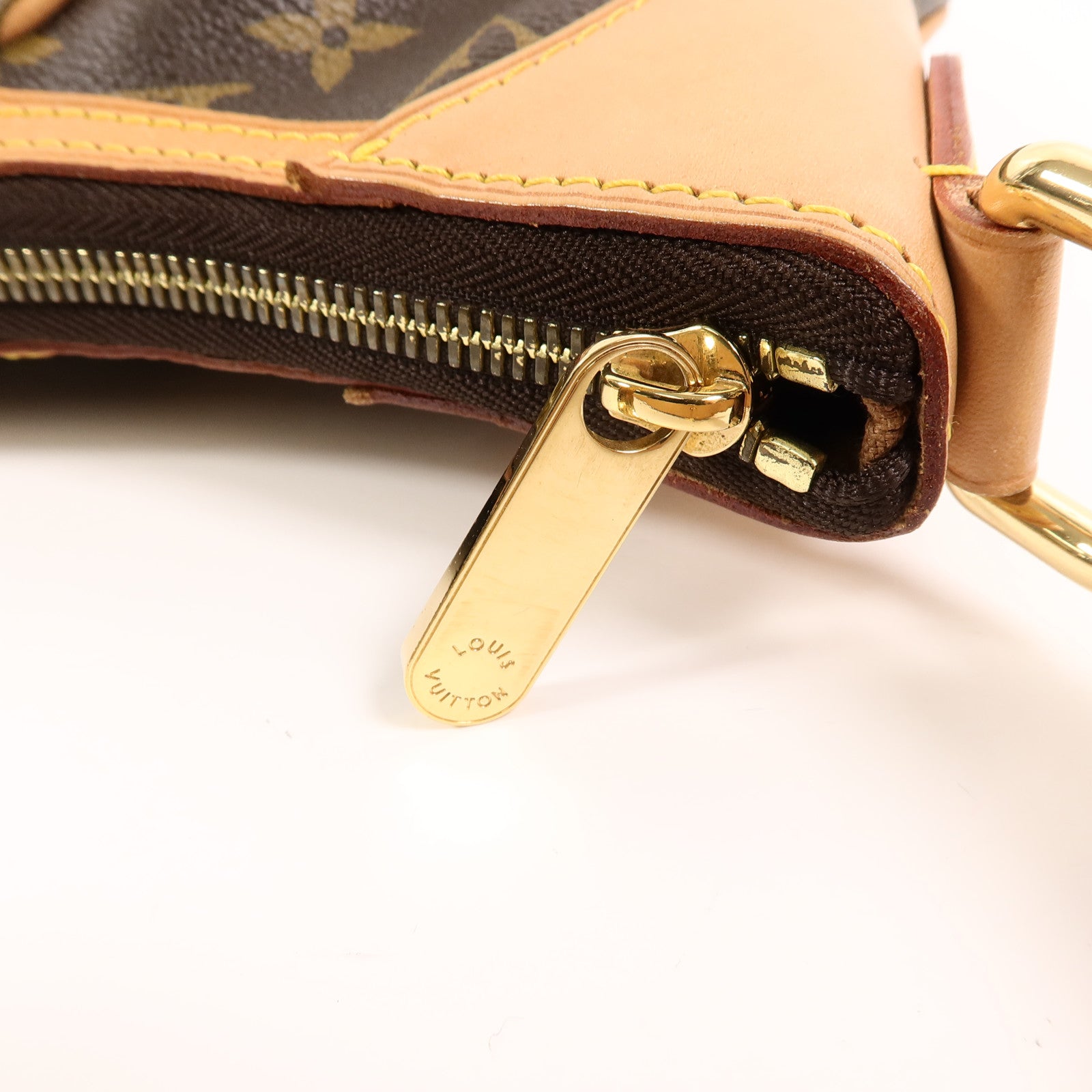 LOUIS VUITTON Monogram Thames GM肩背袋