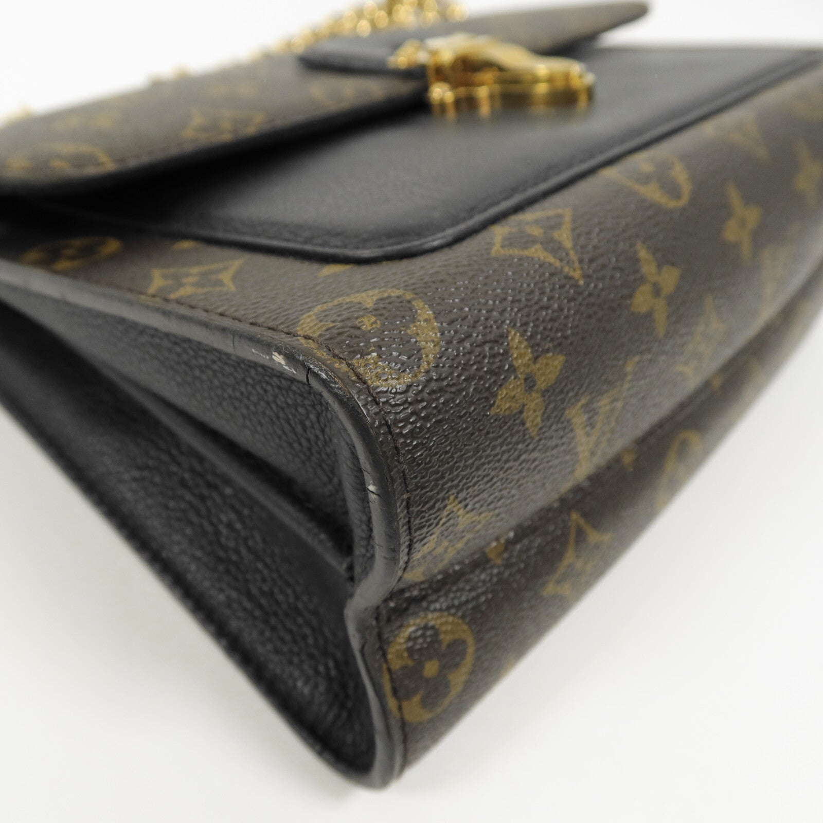 LOUIS VUITTON Monogram Victoire鏈帶肩背袋