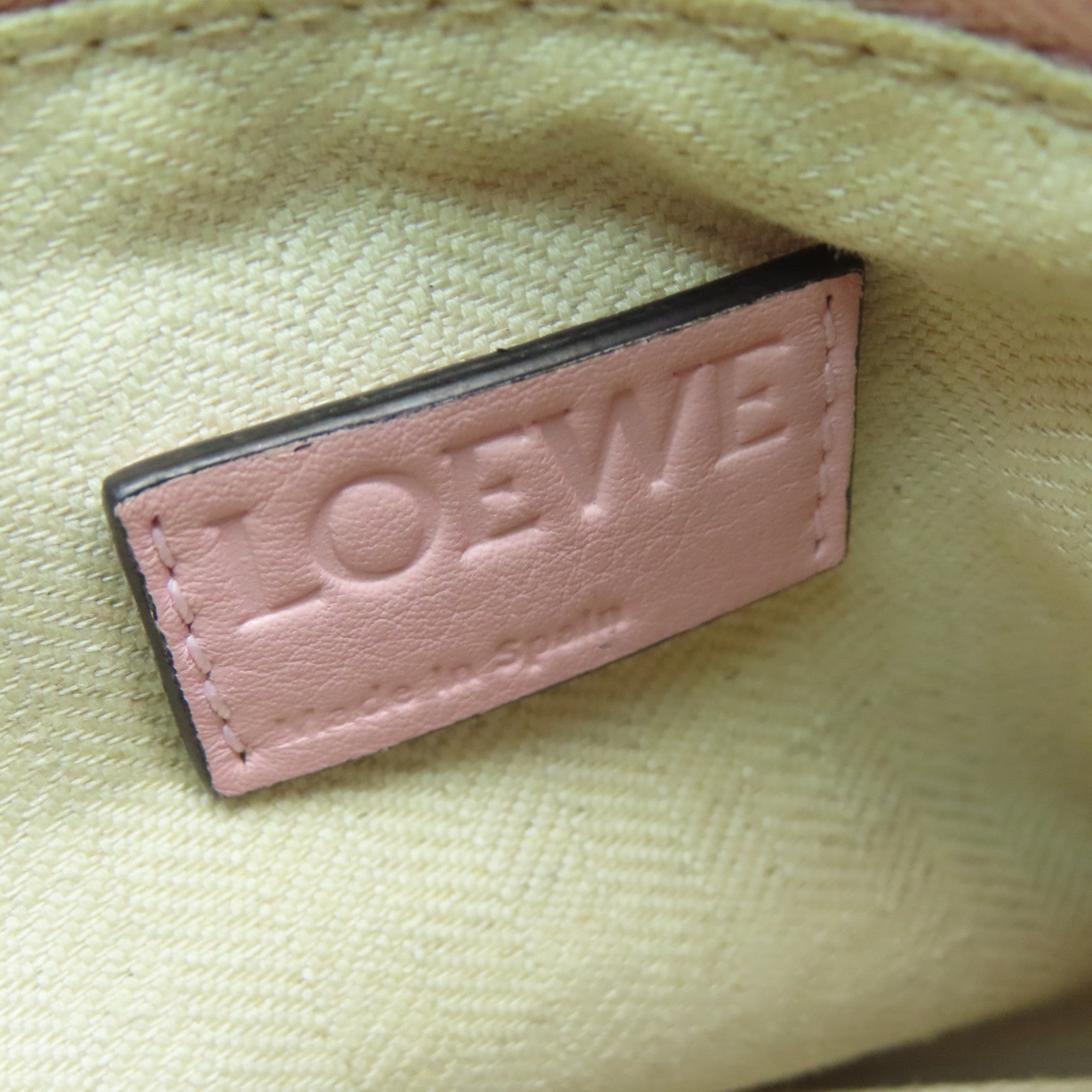 LOEWE 【激減優惠】牛皮皮革Puzzle金扣手挽肩背兩用袋粉紅色