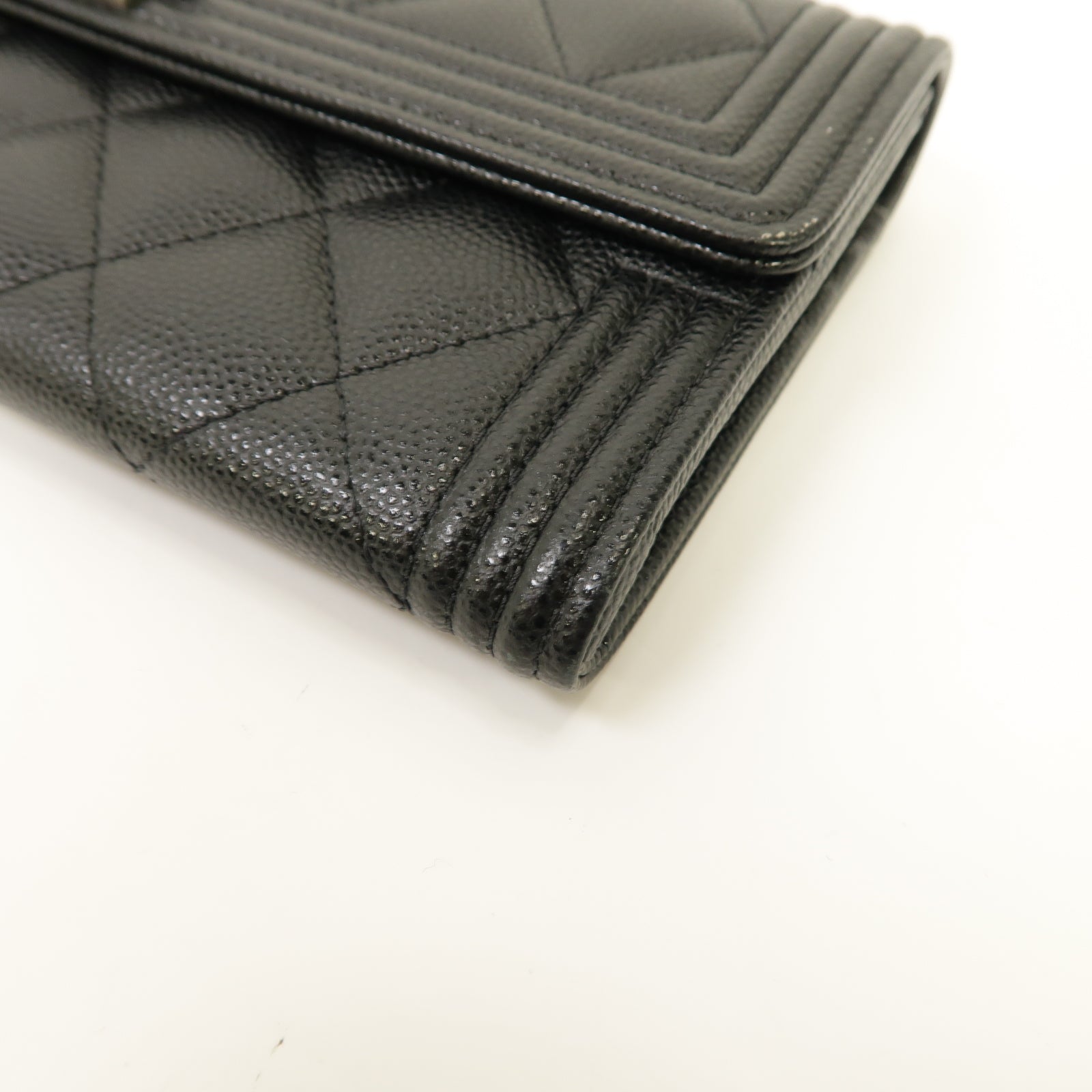 CHANEL 菱格Caviar皮革Boy Long Wallet銀扣長錢包黑色