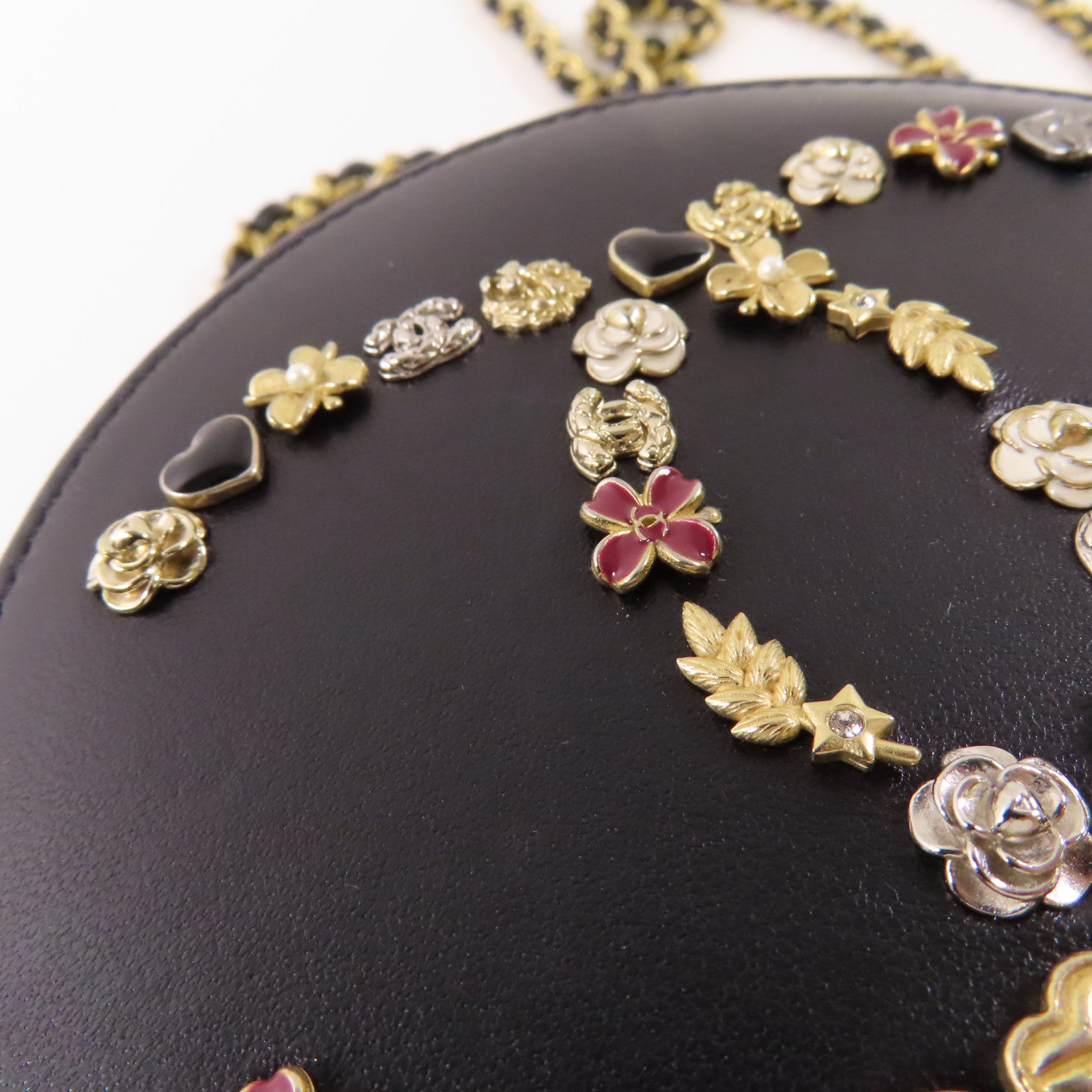 CHANEL 皮革Round Chain Shoulder Bag金扣鏈帶肩背袋