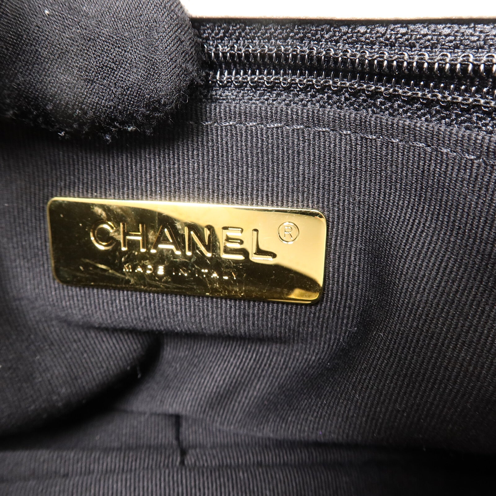 CHANEL 羊皮皮革C19 Small鏈帶肩背袋