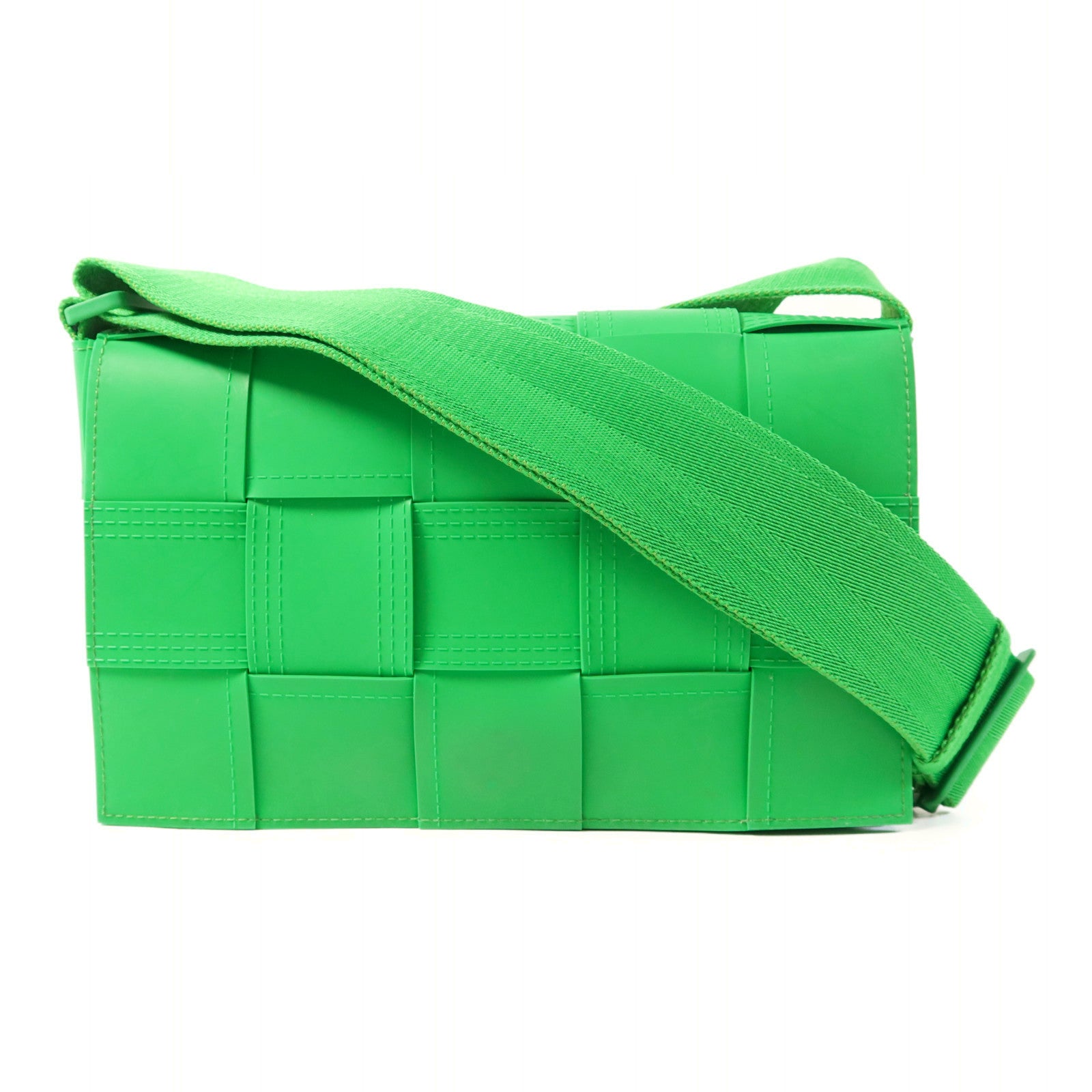 BOTTEGA VENETA PVC Cassette Bag銀扣肩背袋