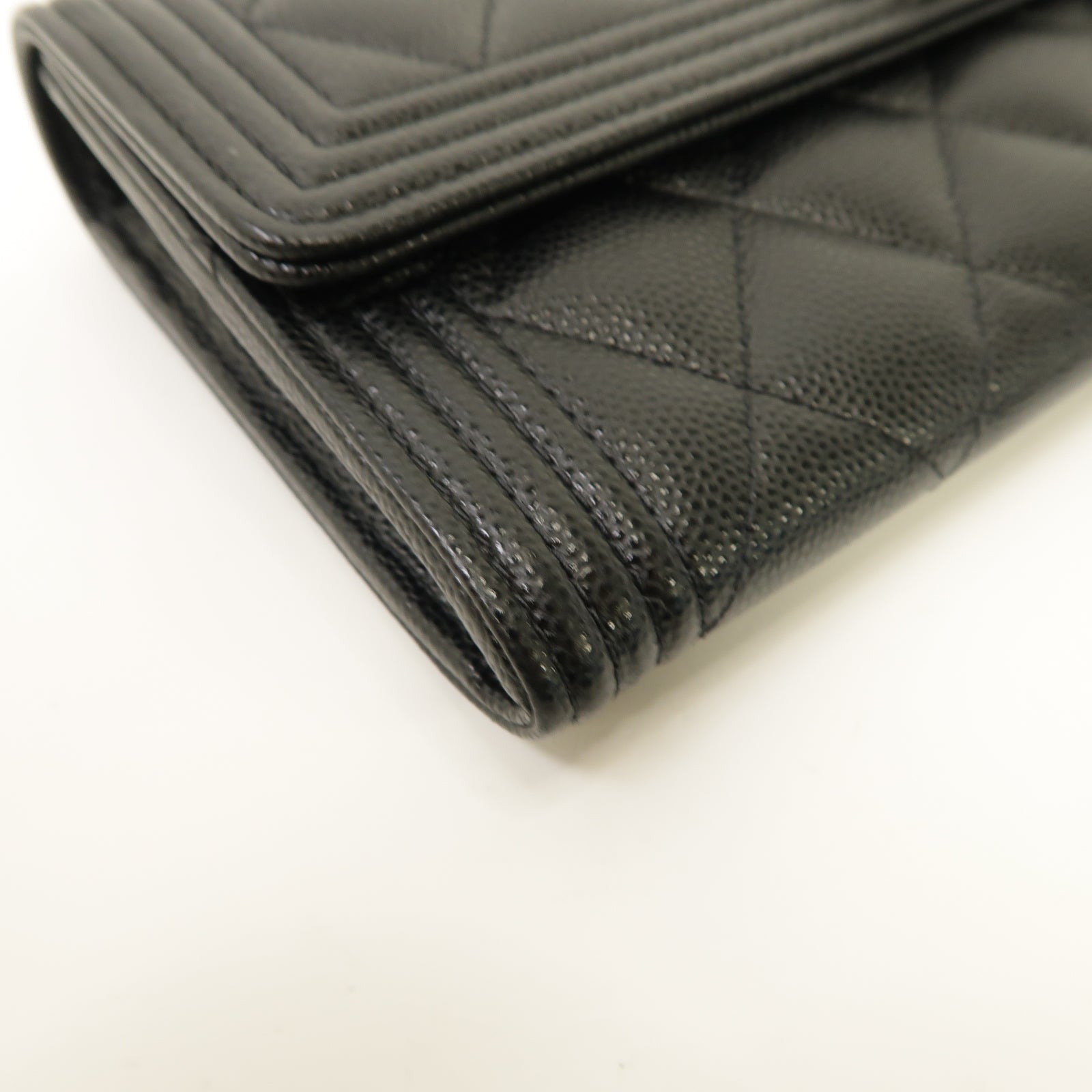 CHANEL 菱格Caviar皮革Boy Long Wallet銀扣長錢包黑色