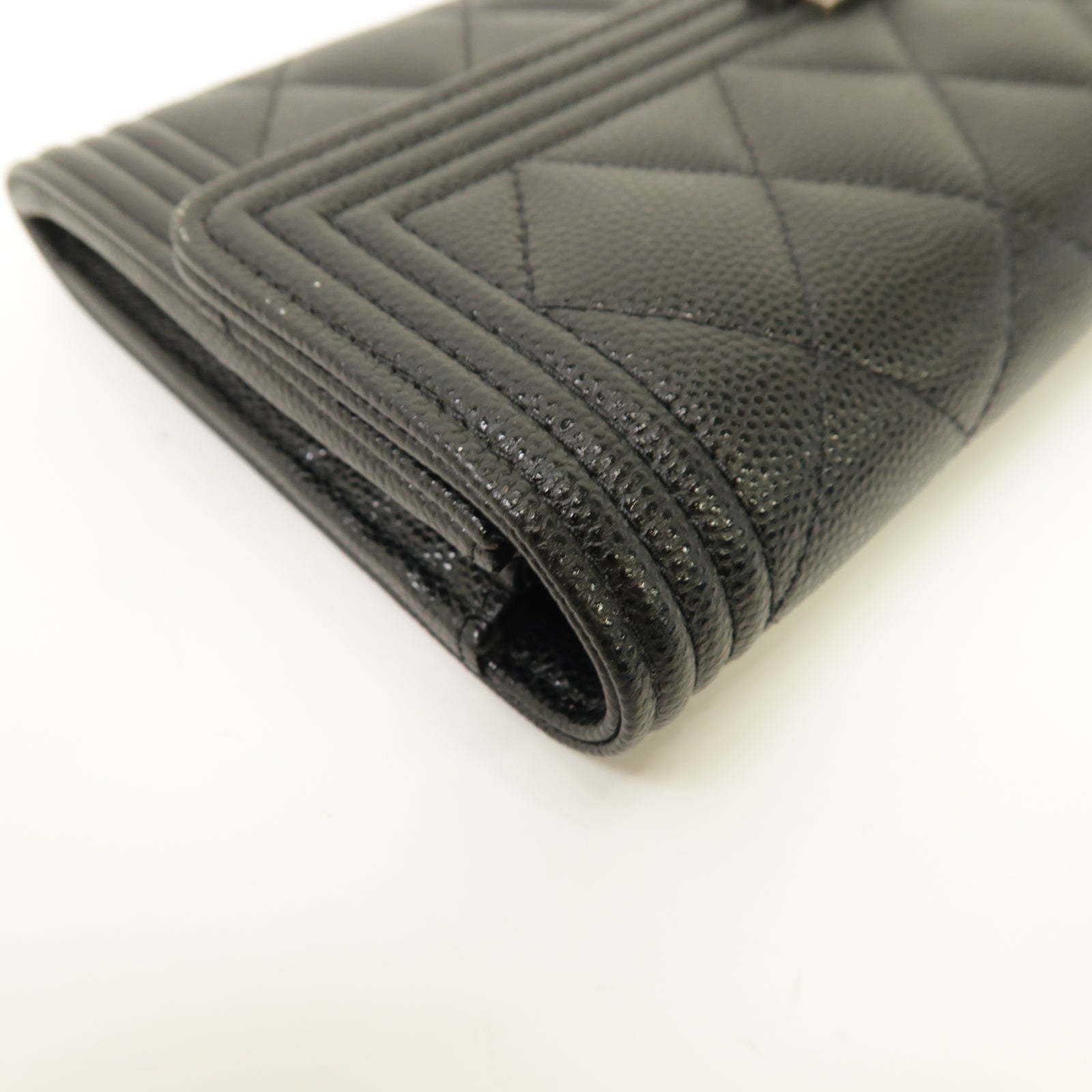 CHANEL 菱格Caviar皮革Boy Long Wallet銀扣長錢包黑色