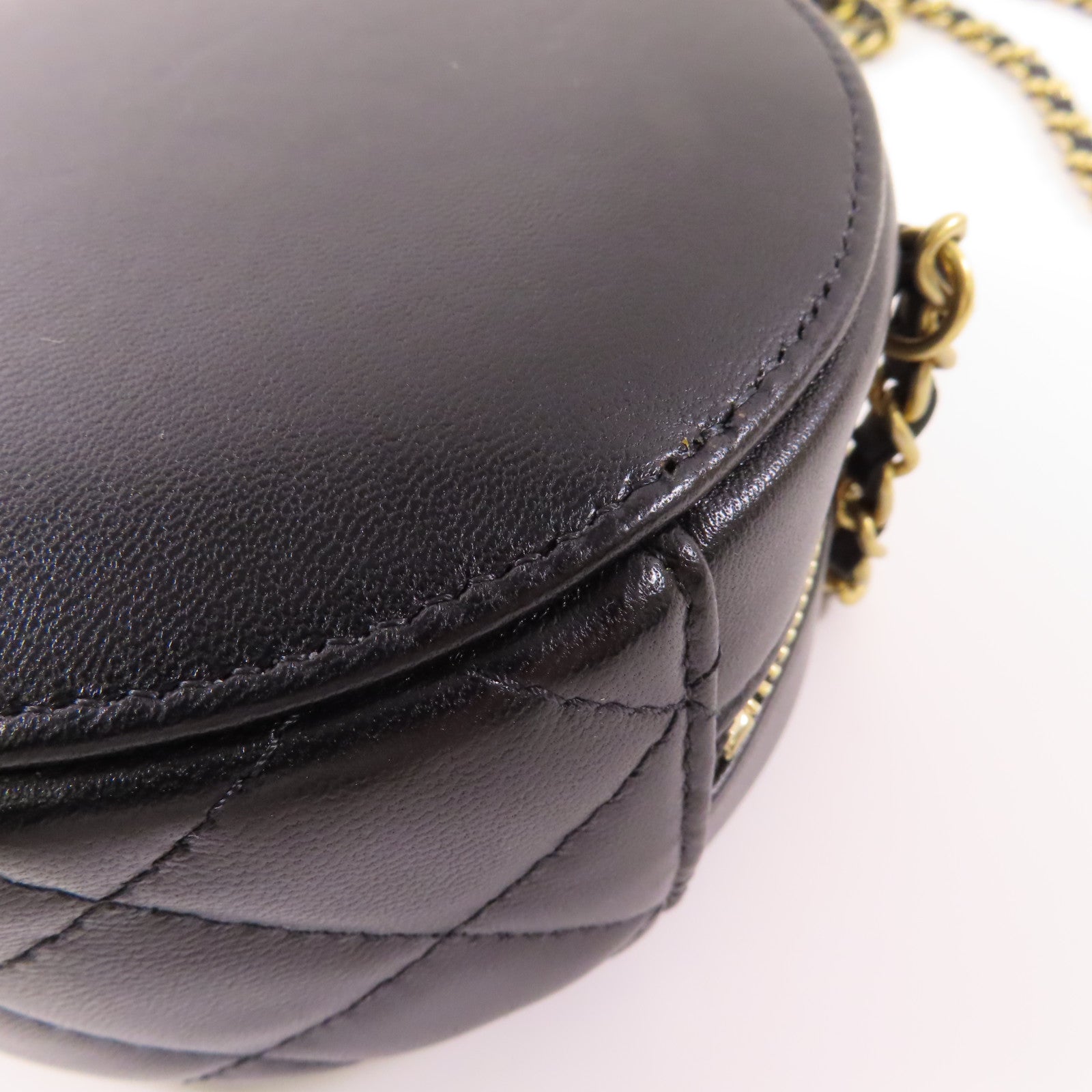 CHANEL 皮革Round Chain Shoulder Bag金扣鏈帶肩背袋