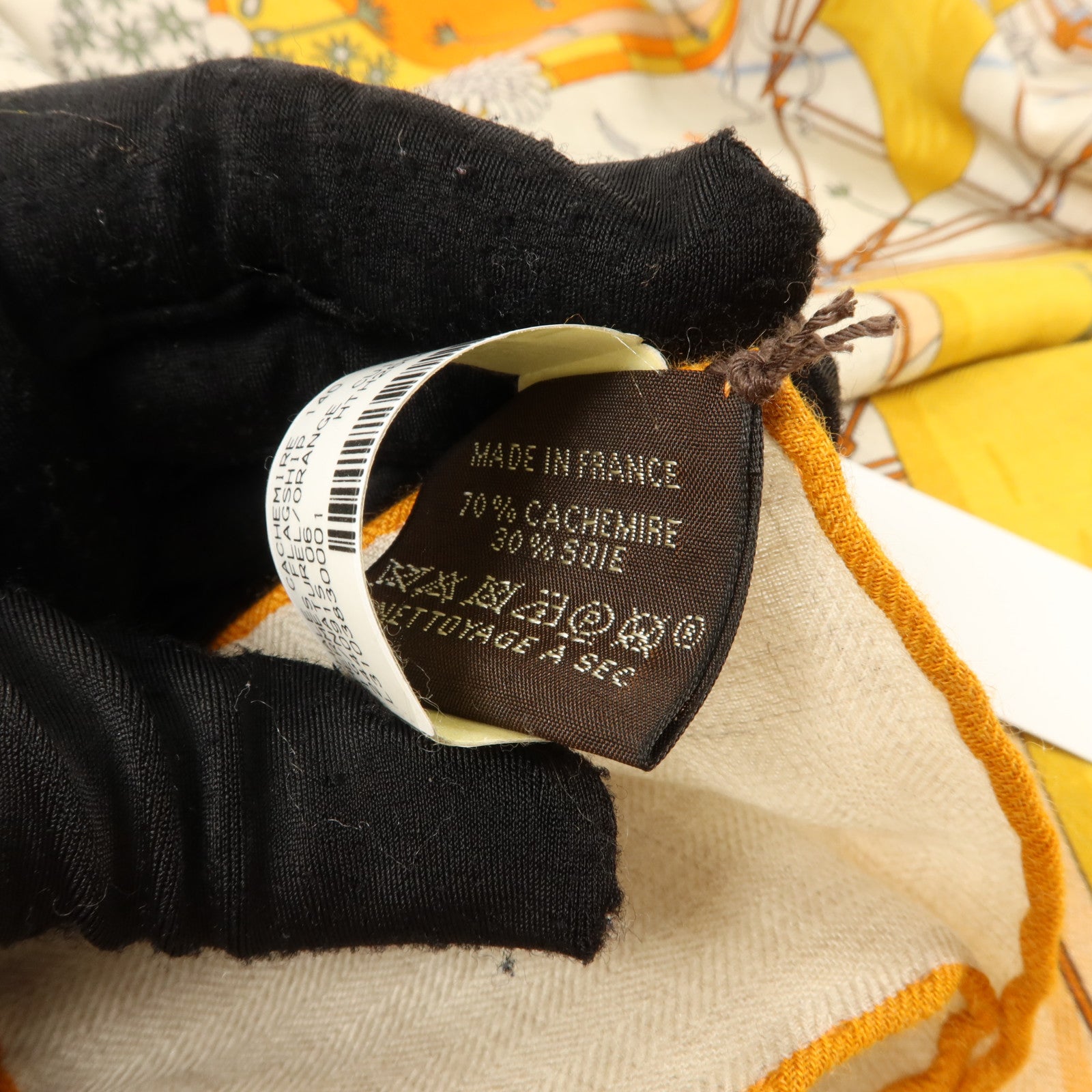 HERMES 羊絨/絲質Scarf 140X140絲巾