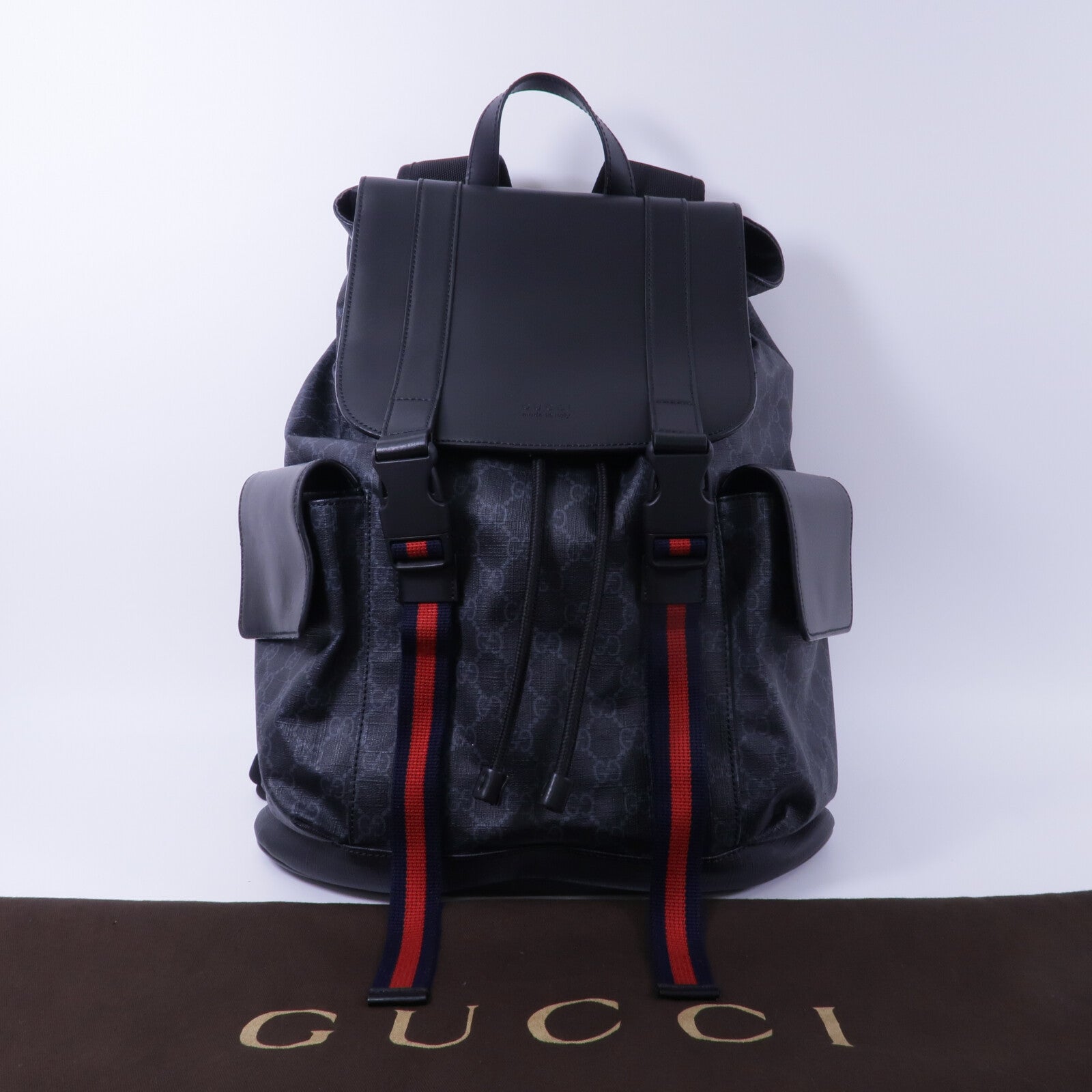 GUCCI 塗層帆布GG Supreme Backpack背包