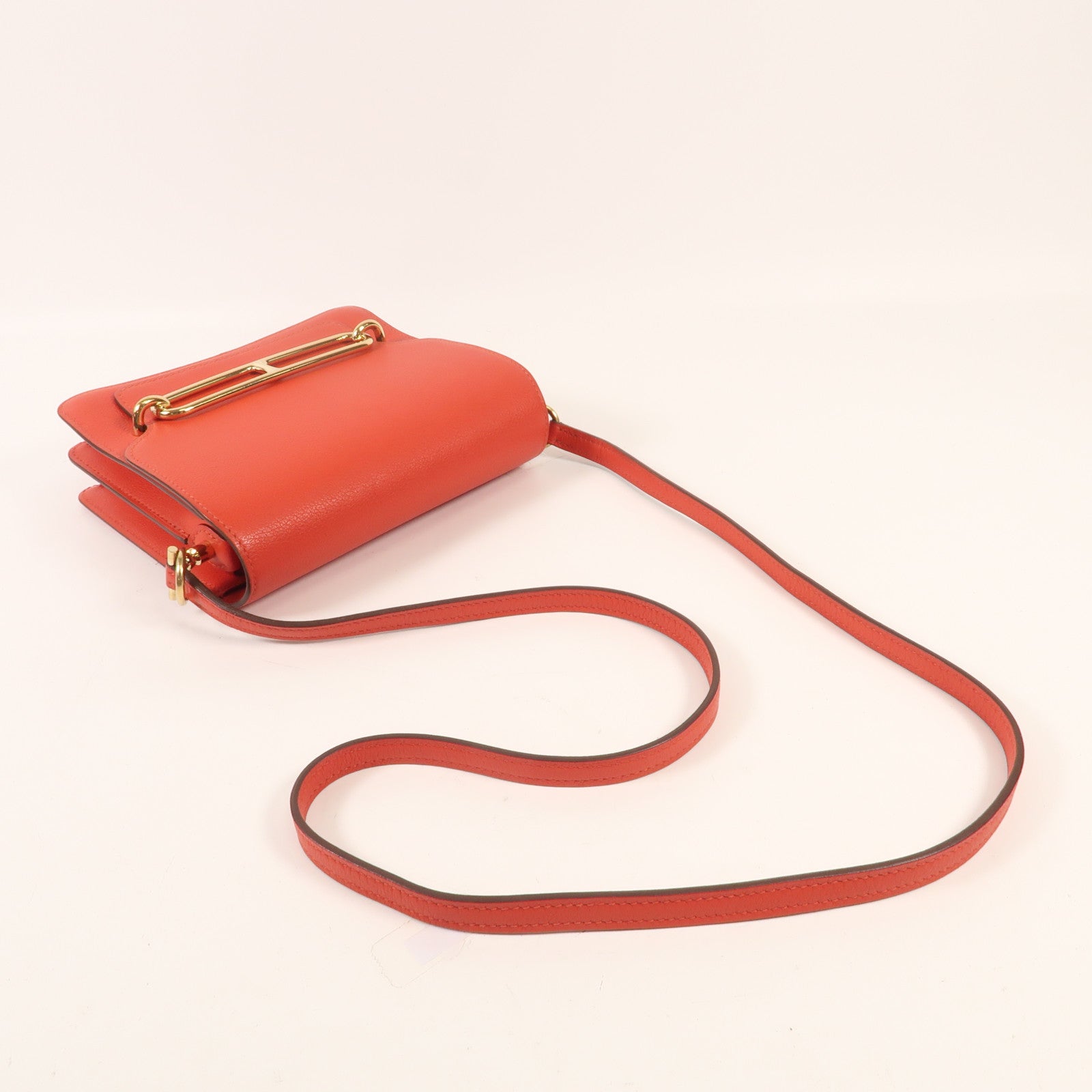 HERMES Evercolor皮革Mini Roulis金扣肩背袋Rouge Tomate
