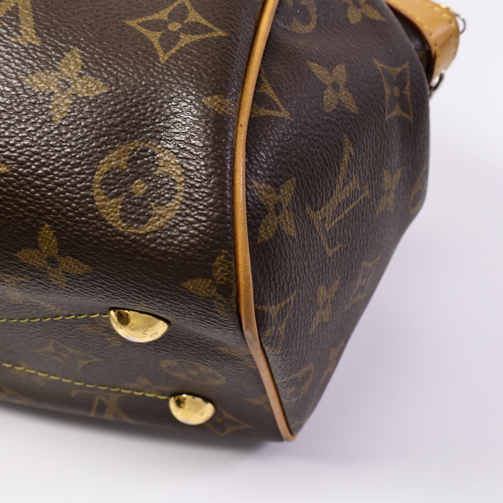 LOUIS VUITTON Monogram Tivoli PM金扣手挽袋棕色