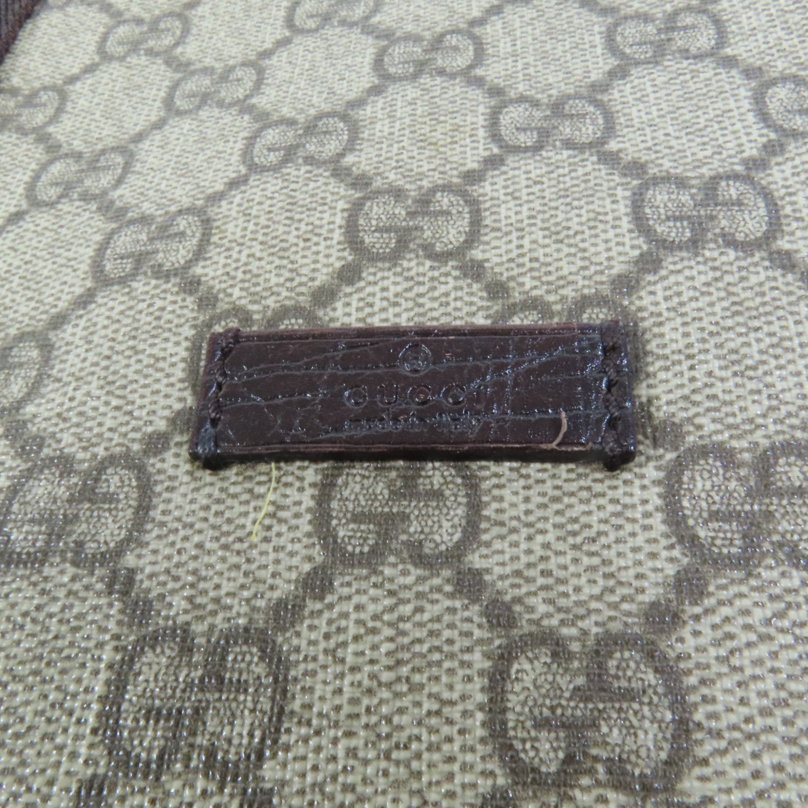 GUCCI 塗層帆布Shoulder Bag銀扣肩背袋