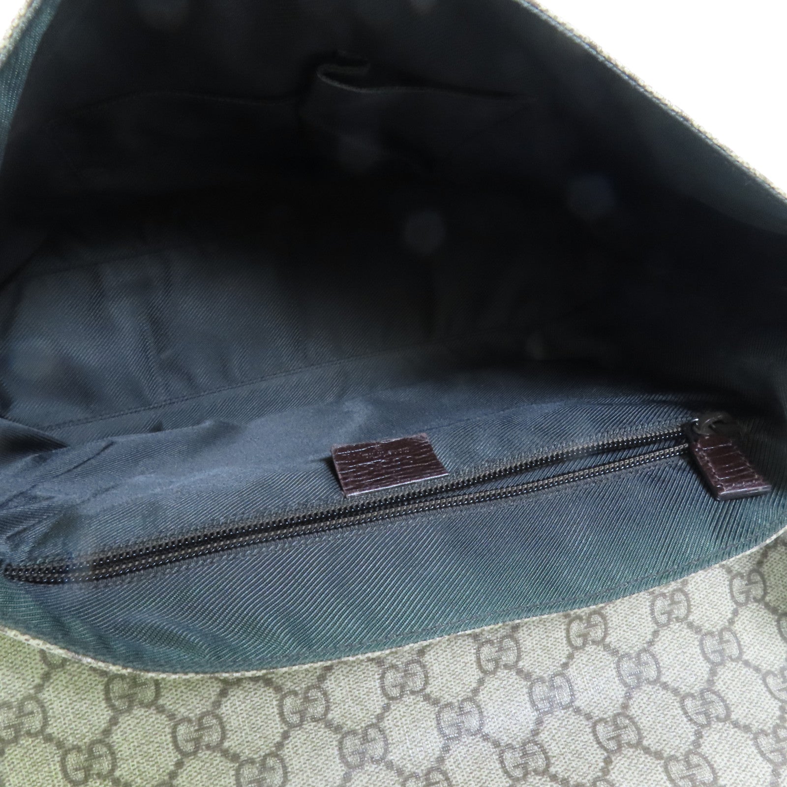 GUCCI 塗層帆布Shoulder Bag銀扣肩背袋