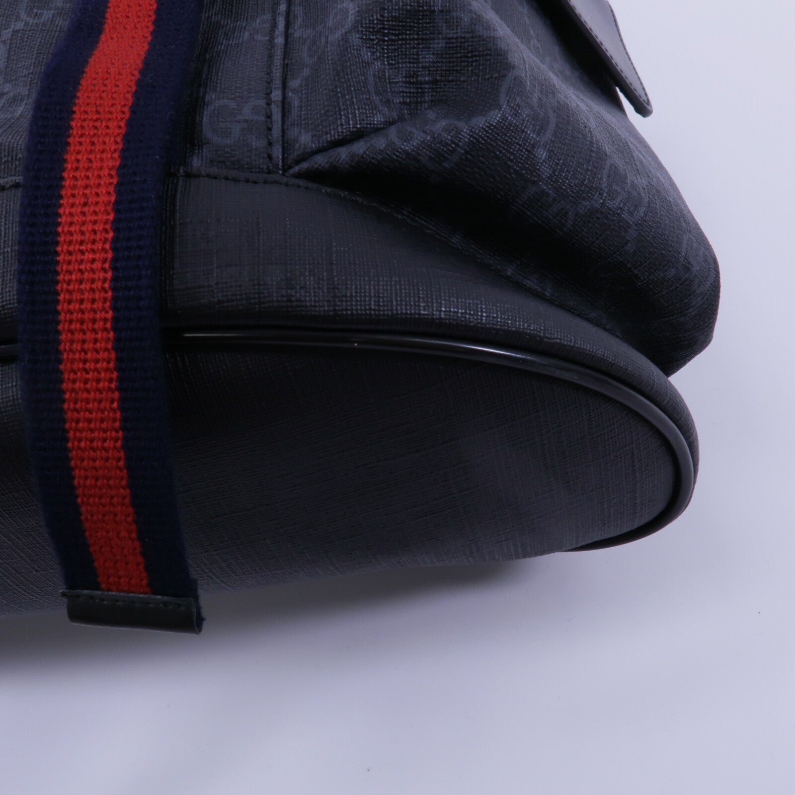 GUCCI 塗層帆布GG Supreme Backpack背包