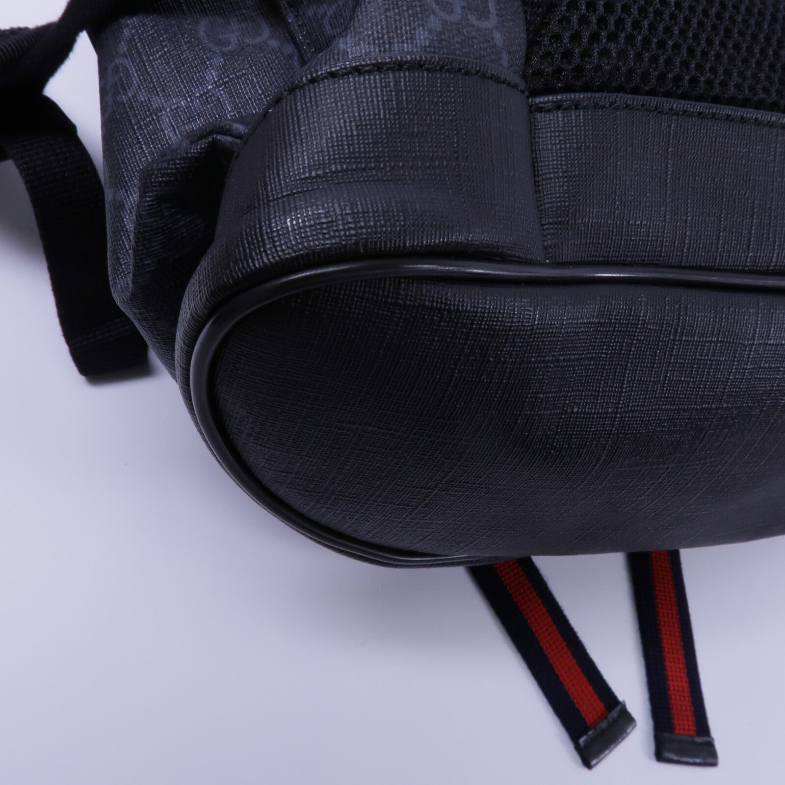 GUCCI 塗層帆布GG Supreme Backpack背包