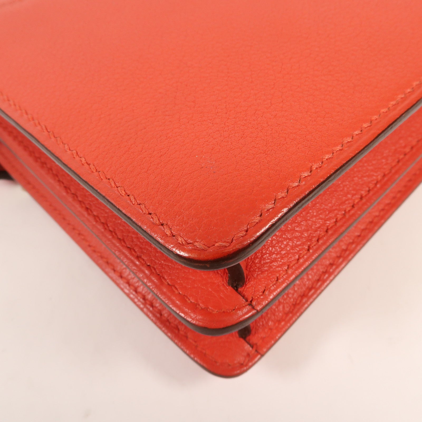 HERMES Evercolor皮革Mini Roulis金扣肩背袋Rouge Tomate