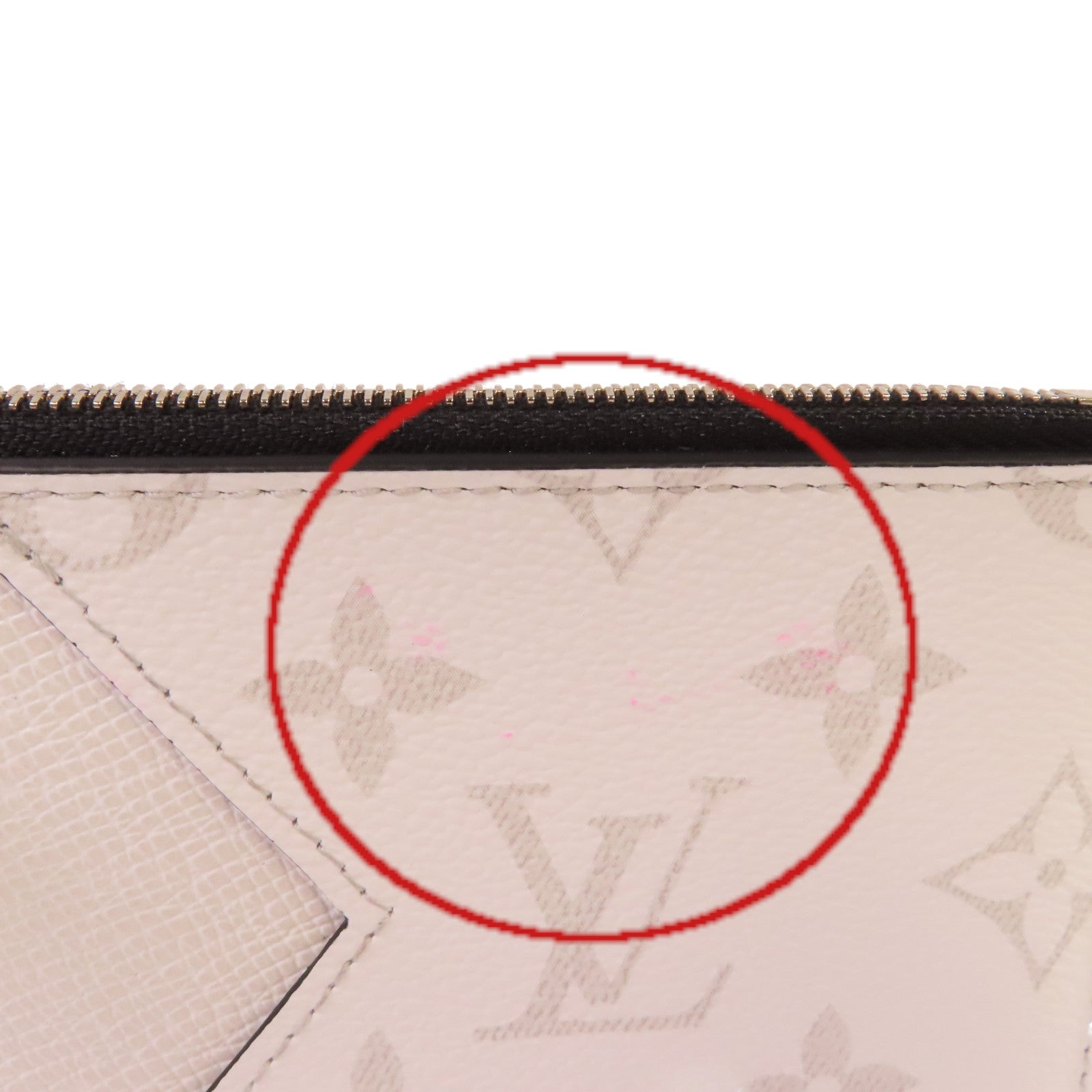 LOUIS VUITTON Taigarama Coin Card Holder銀扣卡片套白色