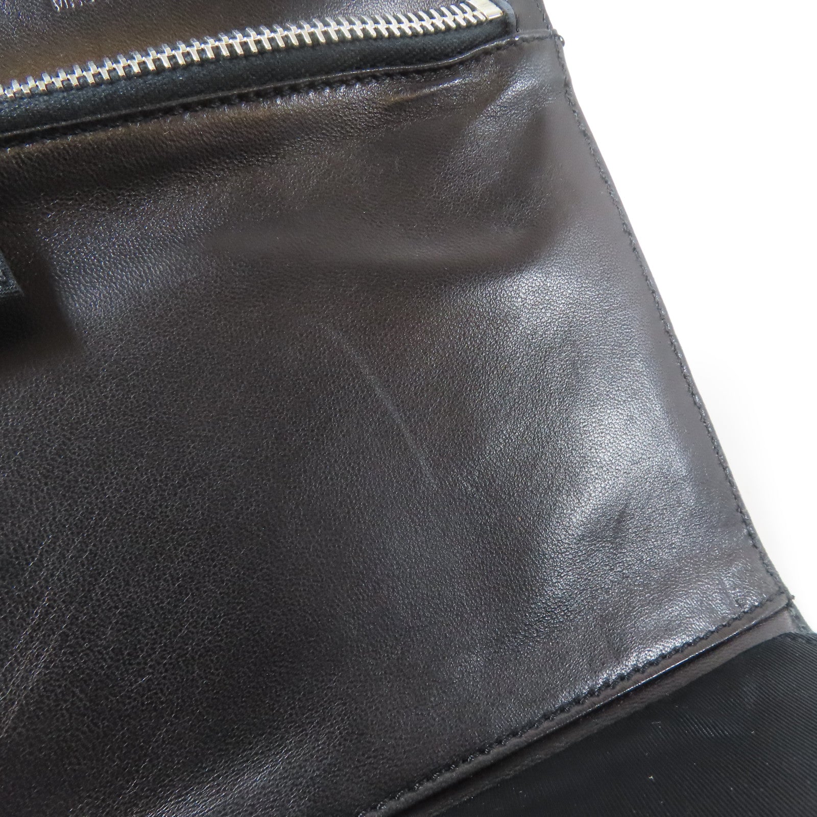 PRADA 尼龍Shoulder Bag銀扣肩背袋黑色