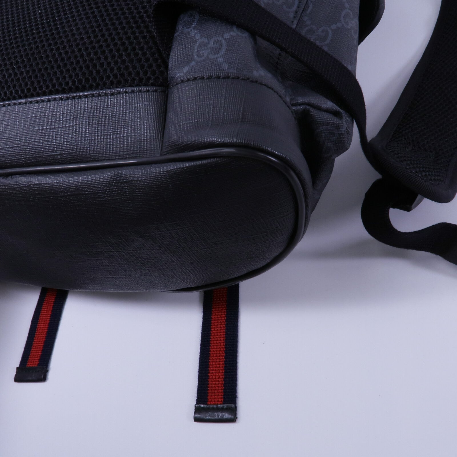 GUCCI 塗層帆布GG Supreme Backpack背包