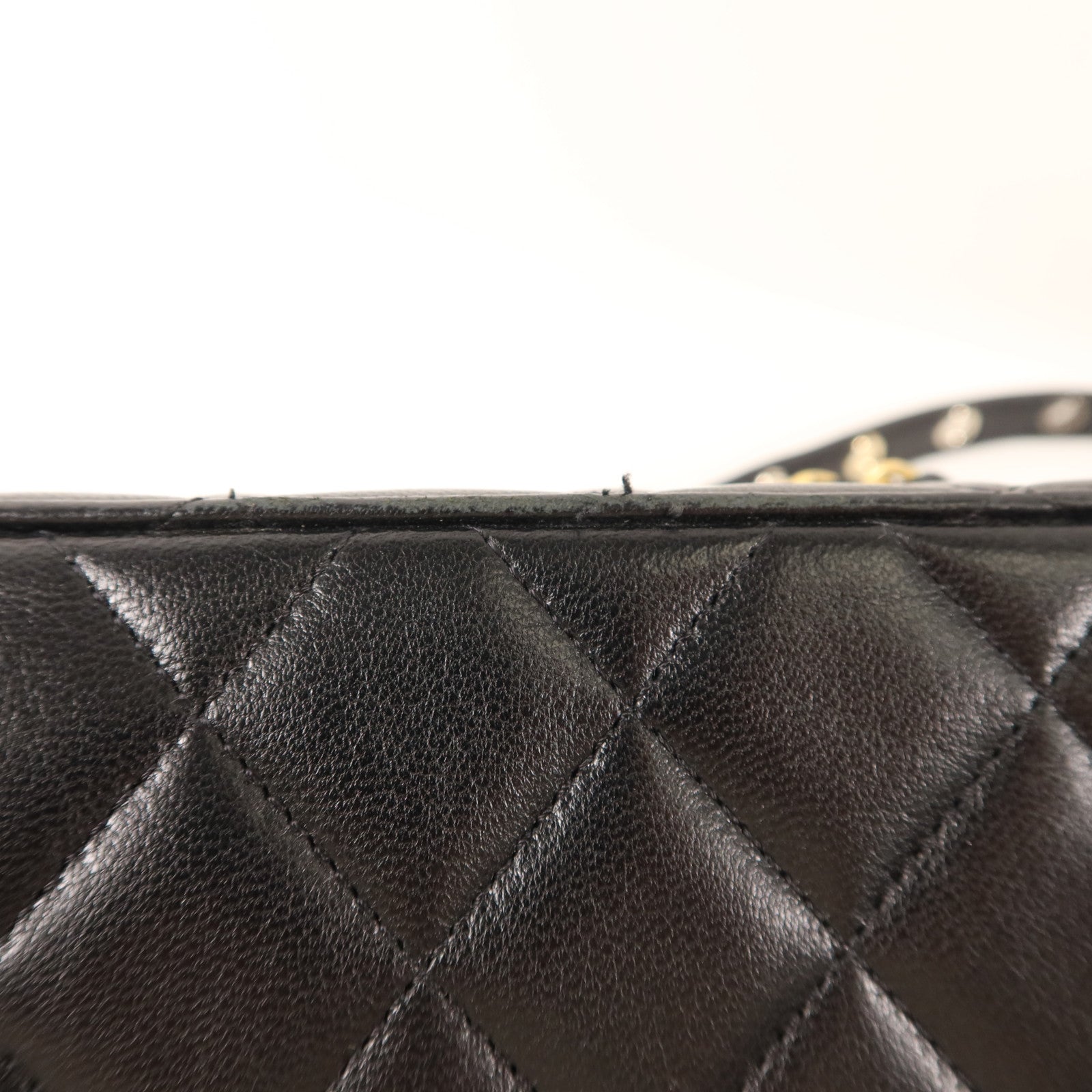 CHANEL 【激減優惠】羊皮皮革Vanity Bag金扣鏈帶肩背袋