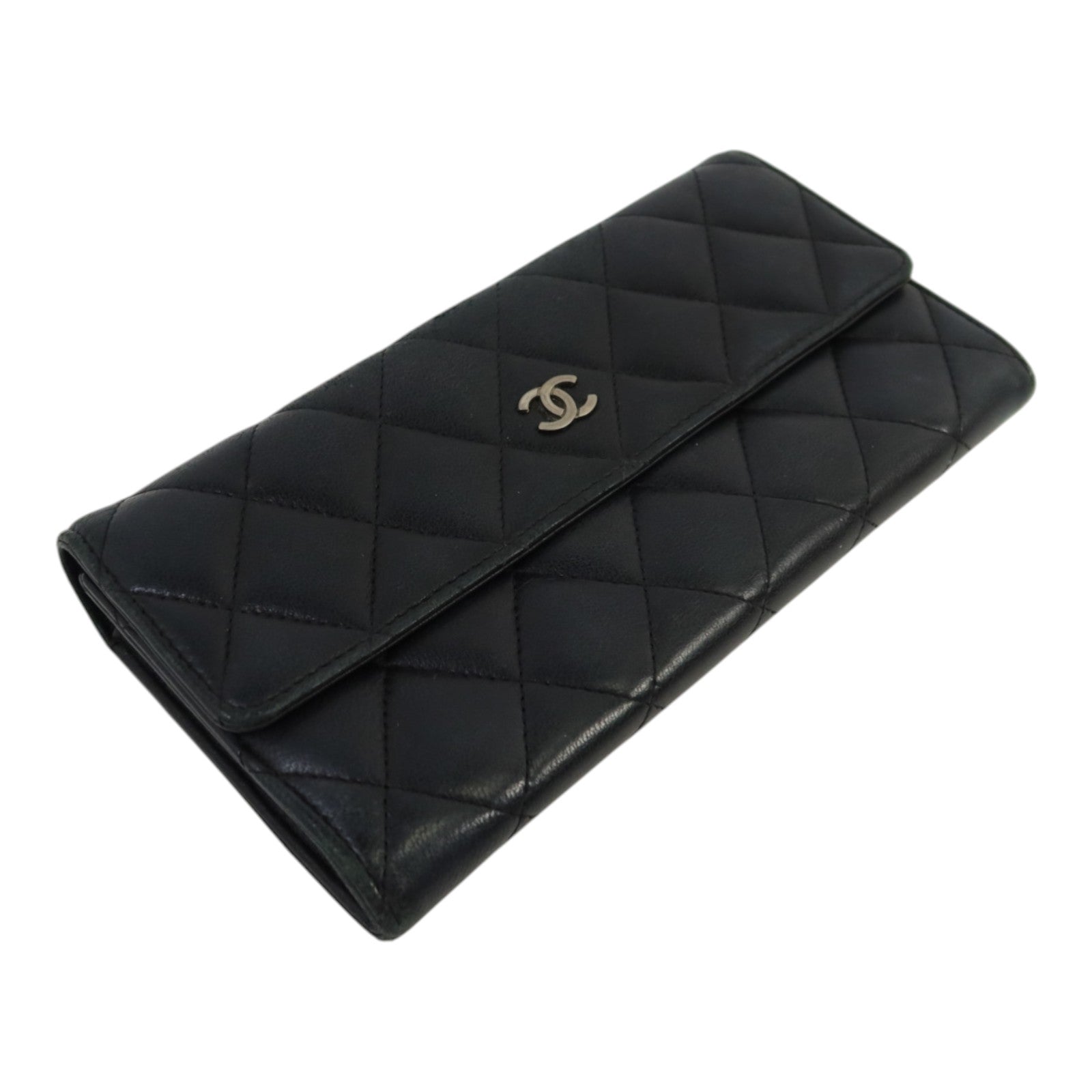 CHANEL 羊皮皮革Fold Wallet銀扣長錢包