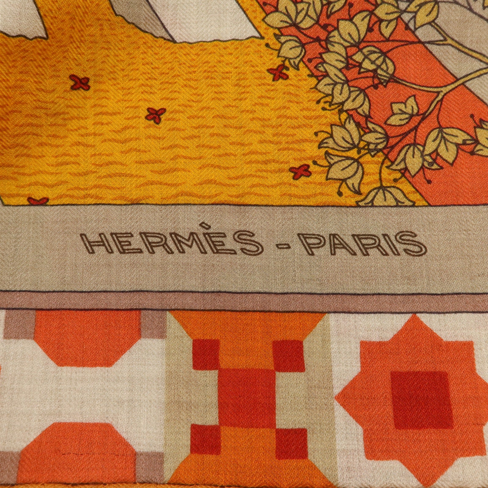 HERMES 羊絨/絲質Scarf 140X140絲巾
