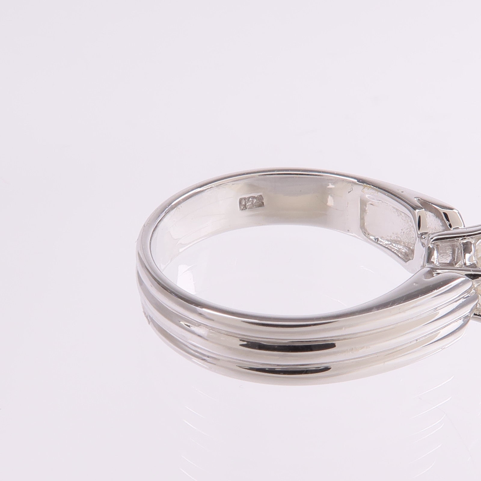 JEWELRY 【激減優惠】18K白金Diamond Ring鑽石戒指US#5.5