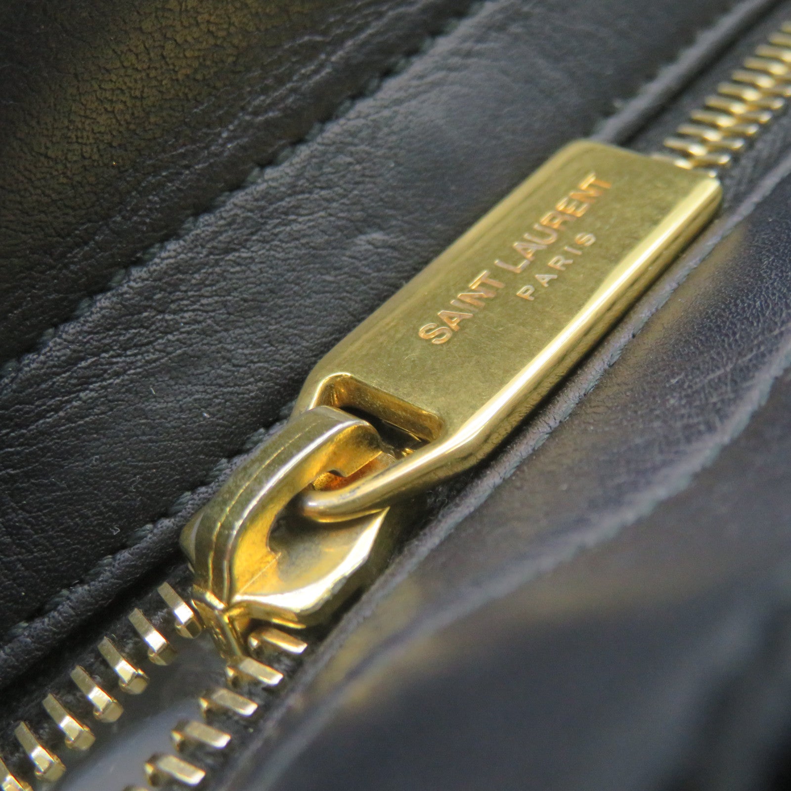 YVES SAINT LAURENT 牛皮皮革2 Way Shoulder Bag手挽肩背两用袋黑色