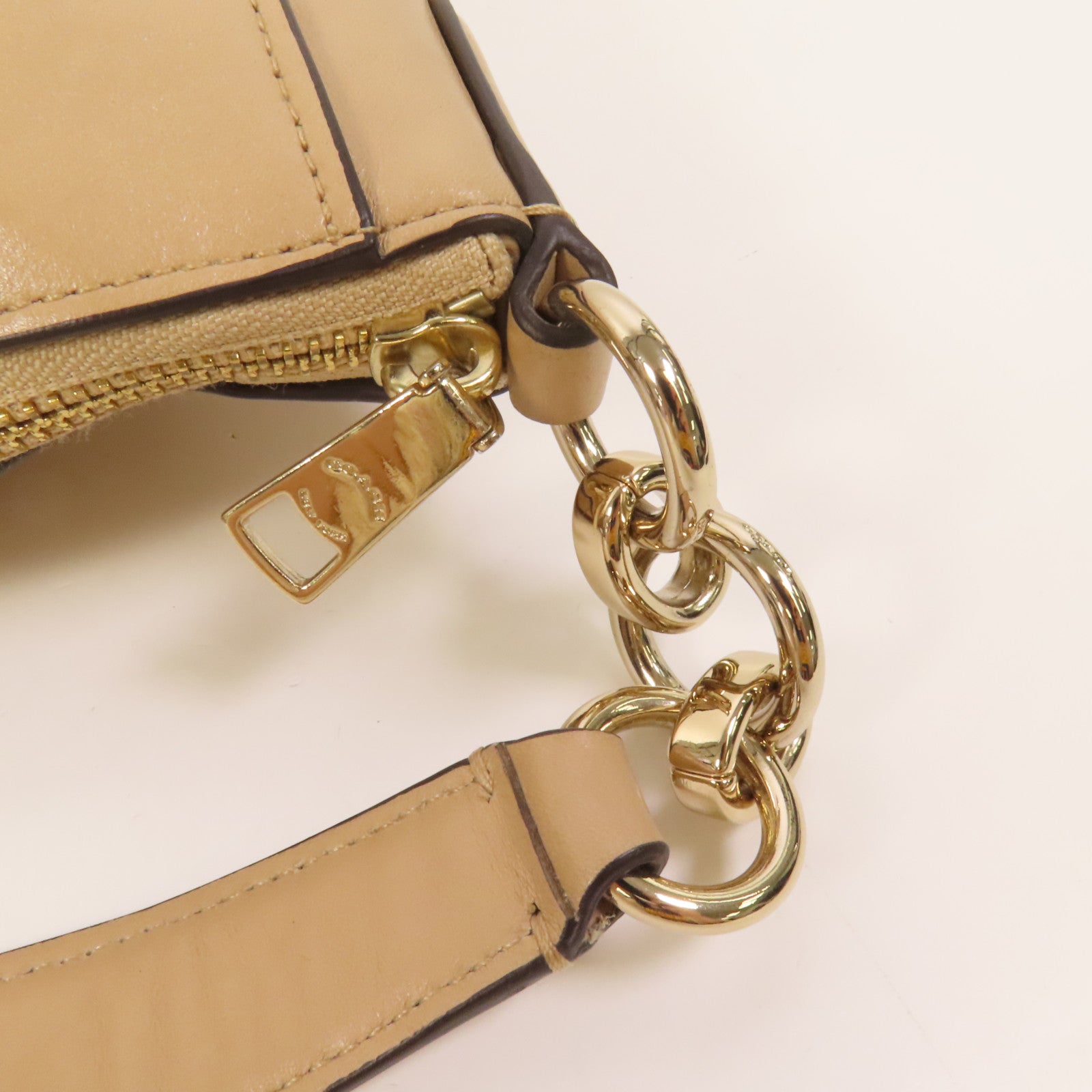COACH 【激減優惠】牛皮皮革 Shoulder Bag肩背袋