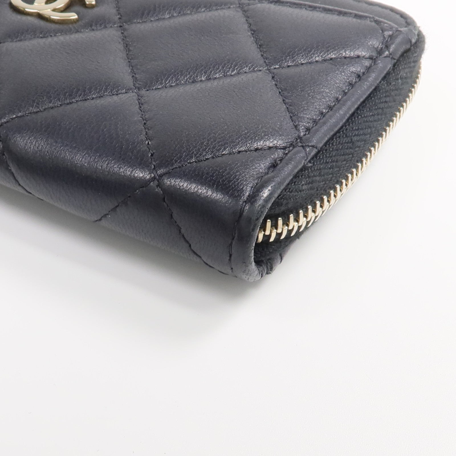 CHANEL 羊皮皮革Wallet金扣錢包