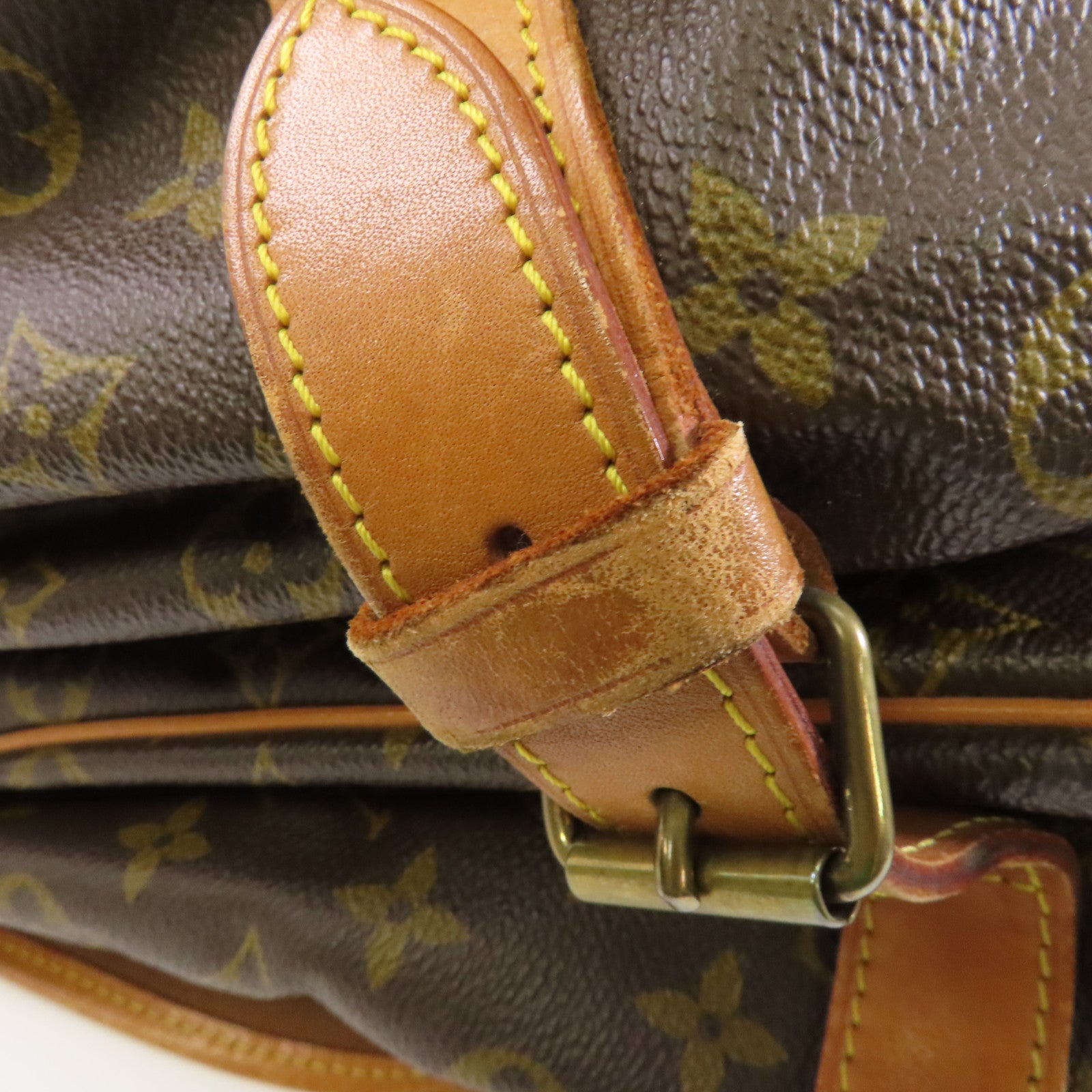LOUIS VUITTON Monogram Saumur 43金扣肩背袋啡色