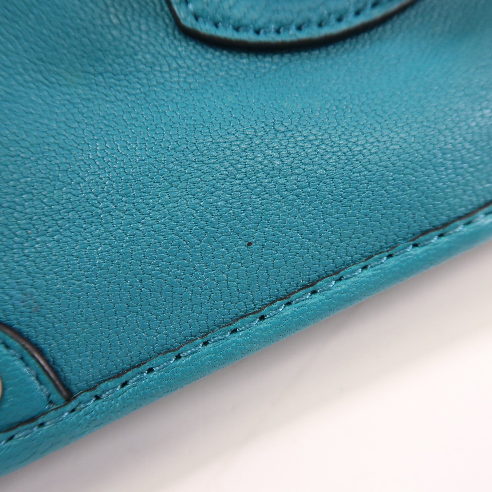 COACH 牛皮皮革Shoulder Bag銀扣肩背袋