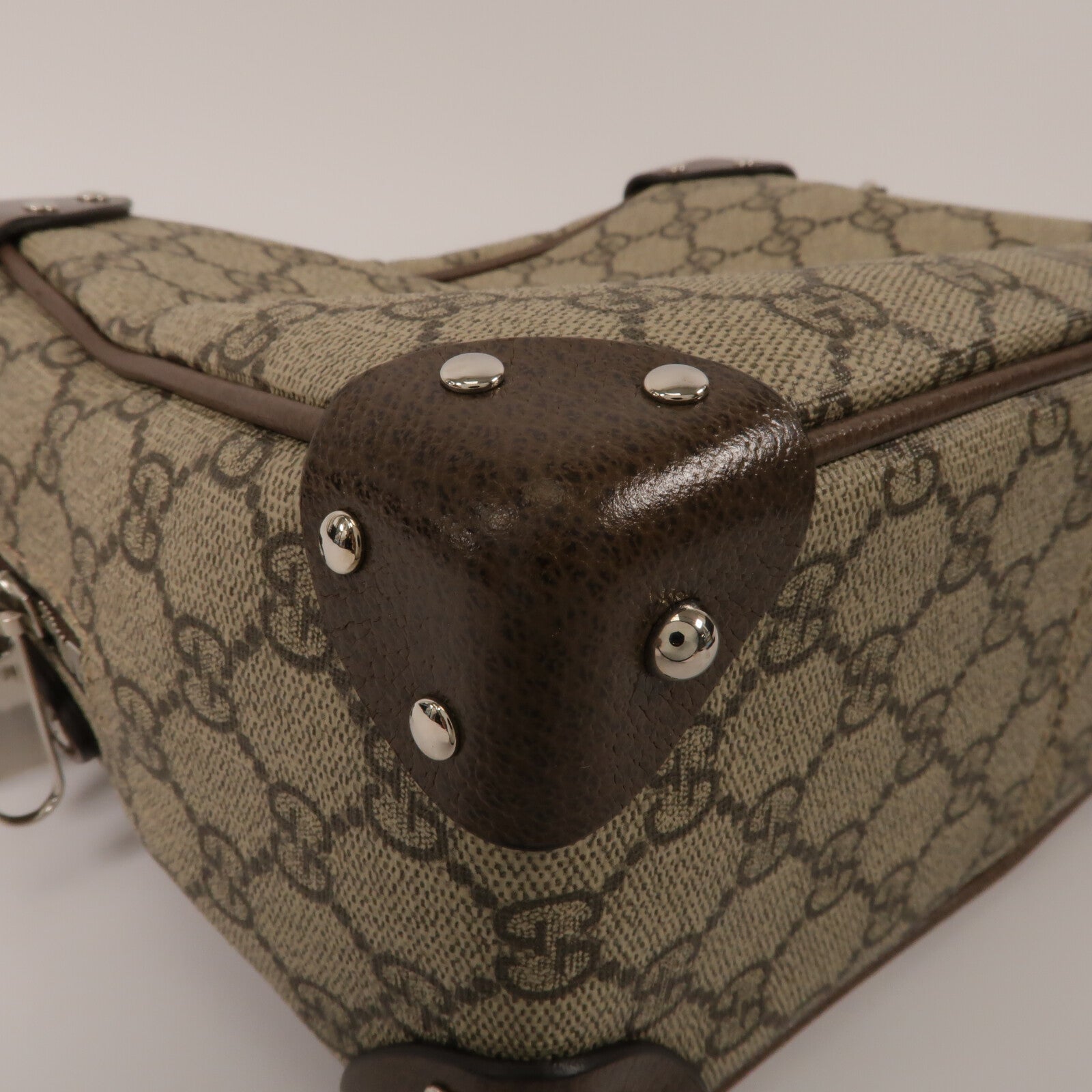 GUCCI 塗層帆布GG Supreme Soft Trunk肩背袋