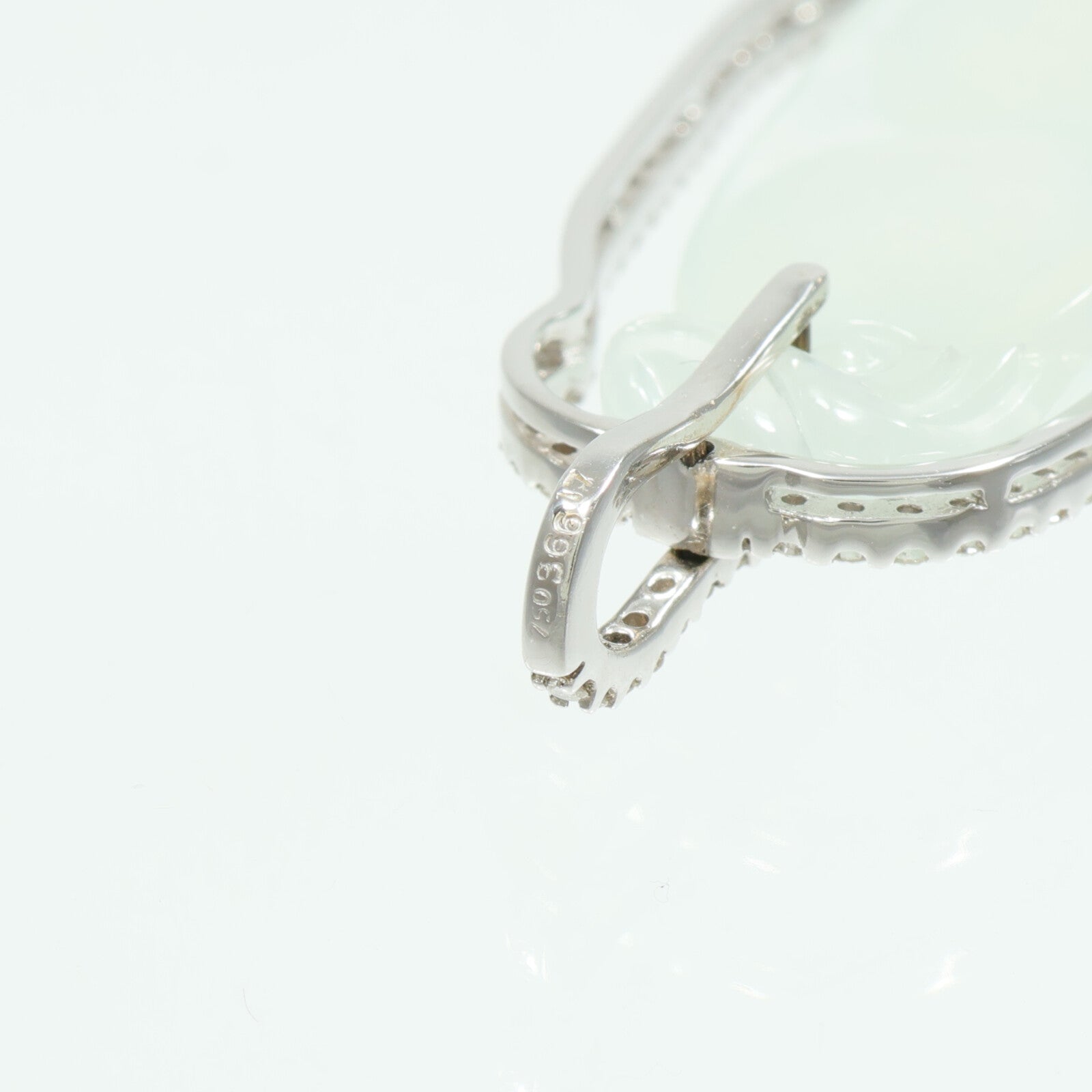 JEWELRY 18K白金Jade Pendant翡翠吊墜