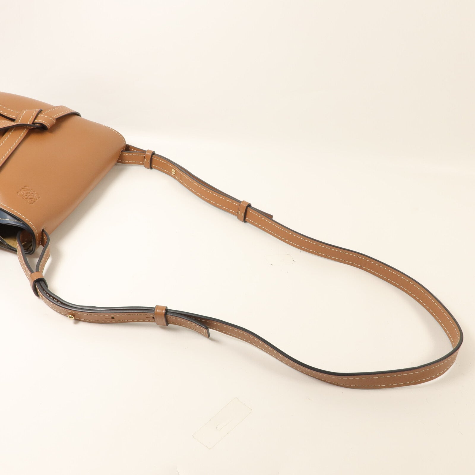 LOEWE 牛皮皮革Gate Small肩背袋