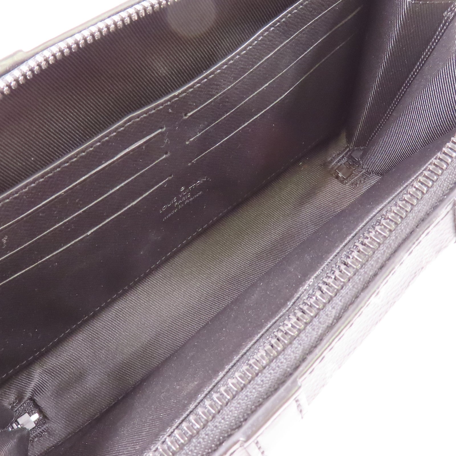LOUIS VUITTON Monogram Eclipse Soft Trunk Wallet肩背袋