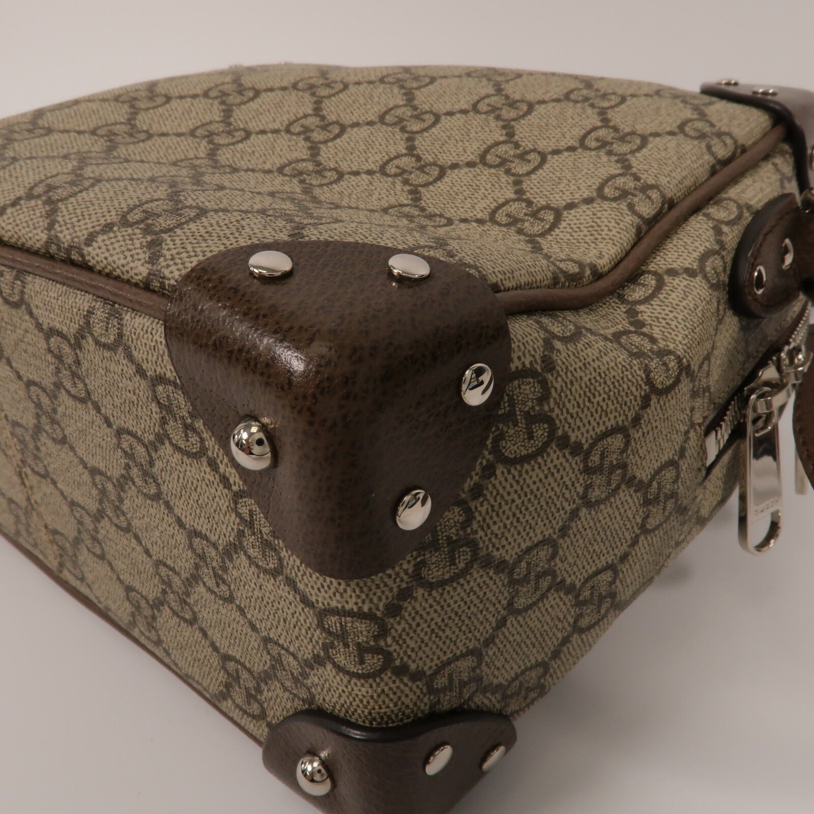 GUCCI 塗層帆布GG Supreme Soft Trunk肩背袋