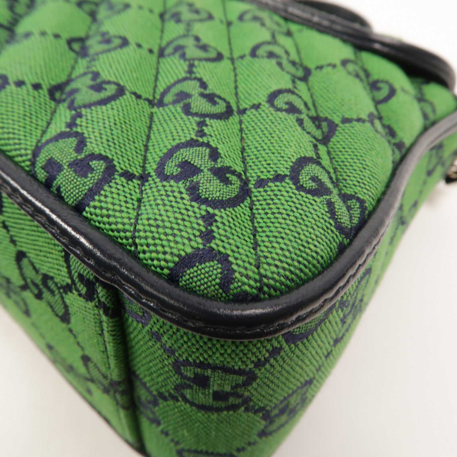 GUCCI 帆布GG Marmont Mini鏈帶手挽肩背兩用袋